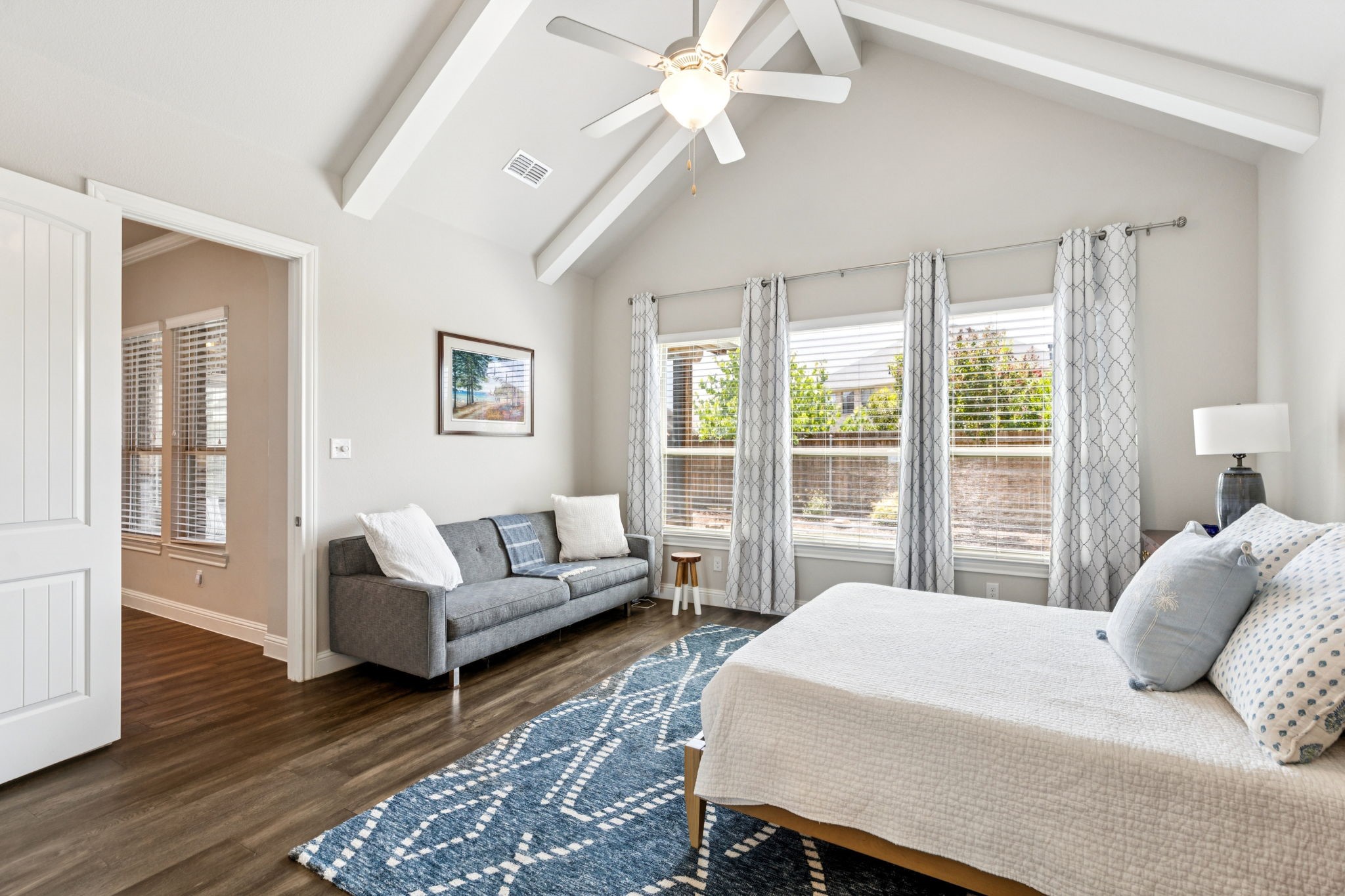 2908 Burgundy Trail