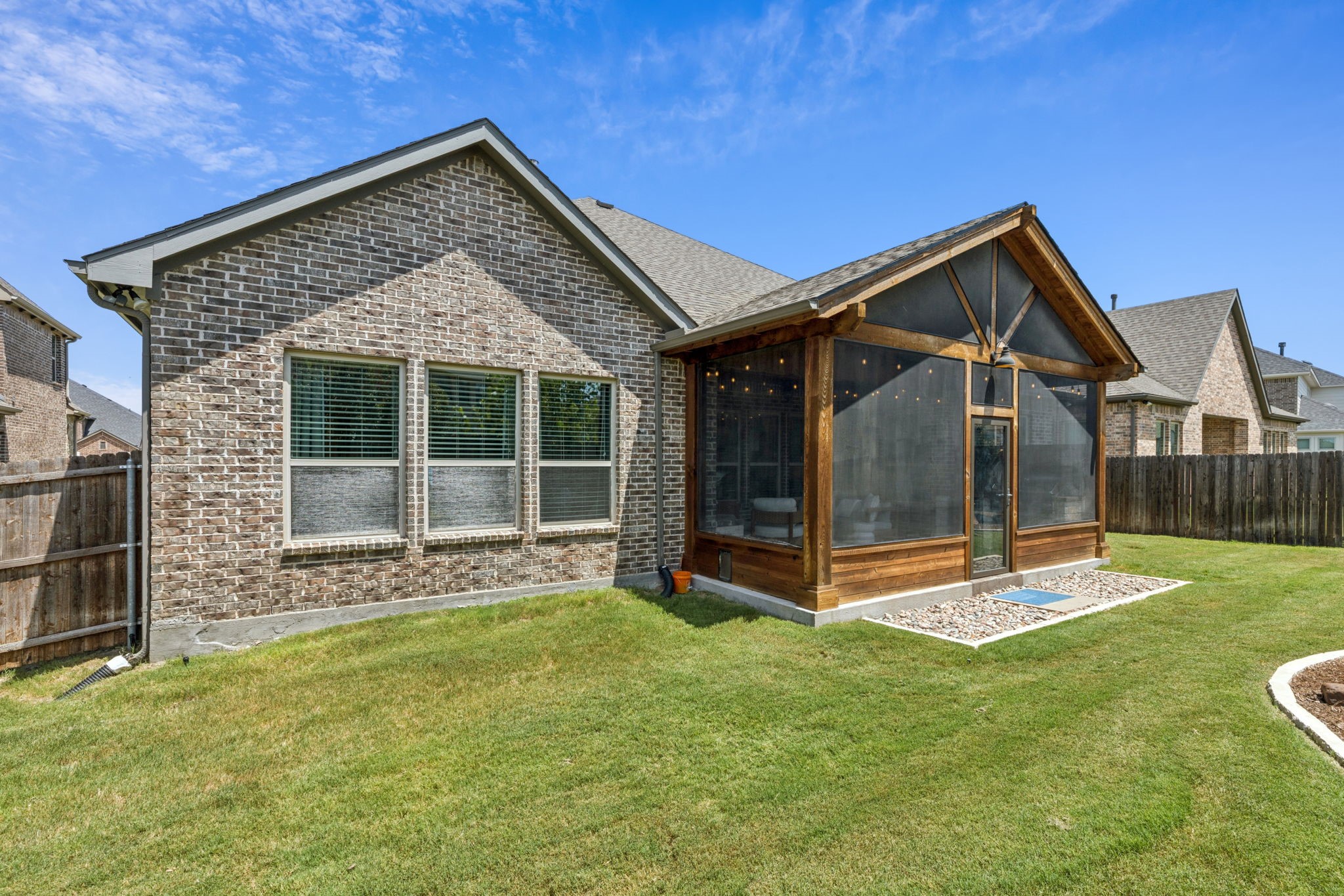 2908 Burgundy Trail