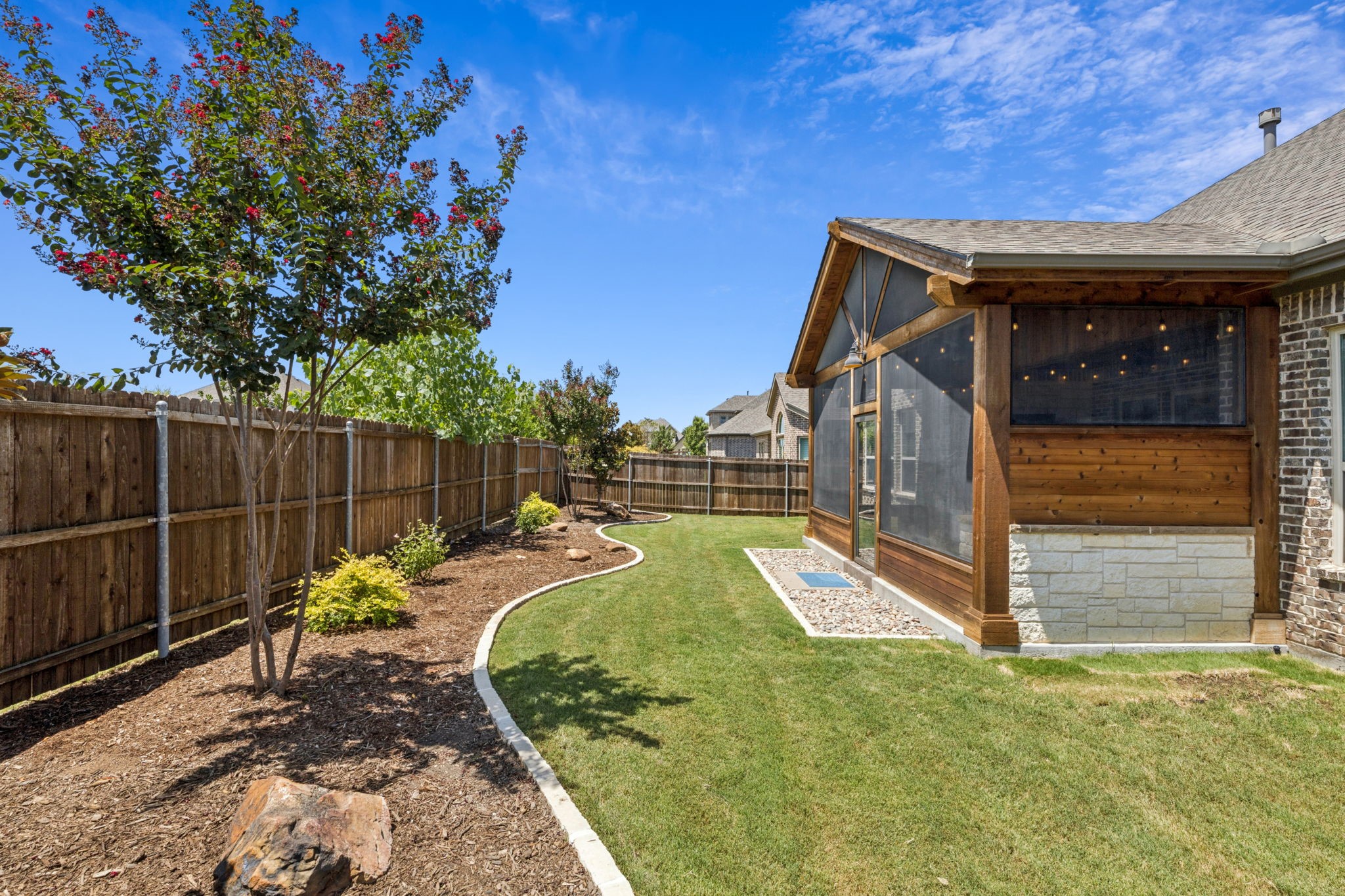 2908 Burgundy Trail