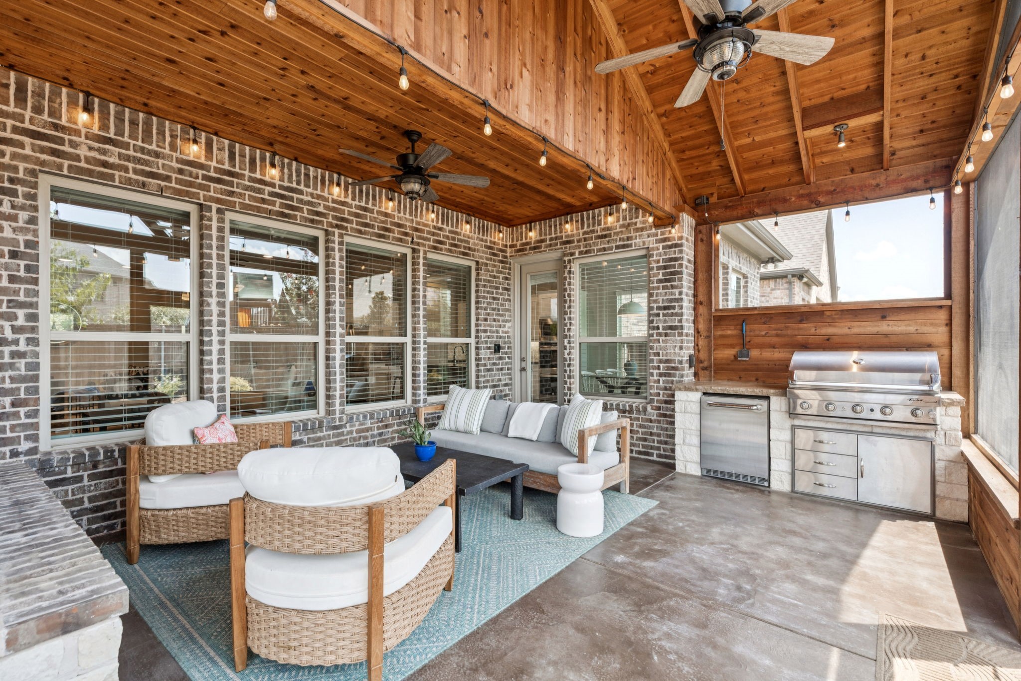 2908 Burgundy Trail