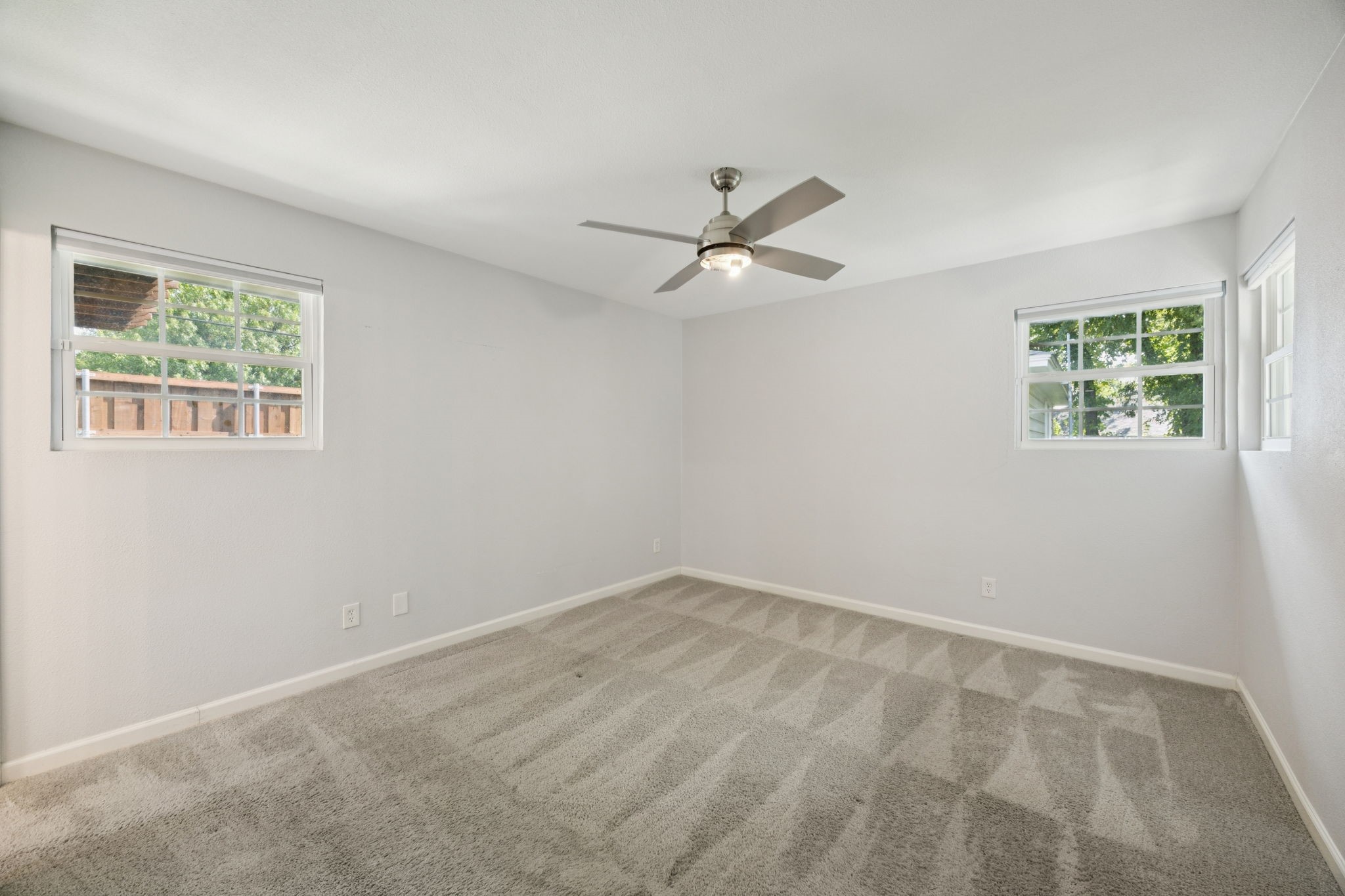 9670 Lynbrook Drive