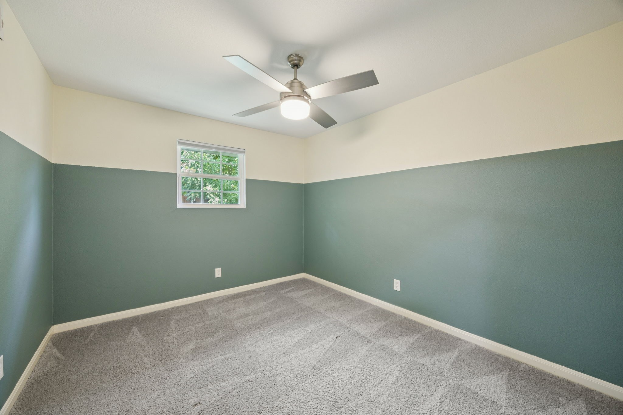 9670 Lynbrook Drive