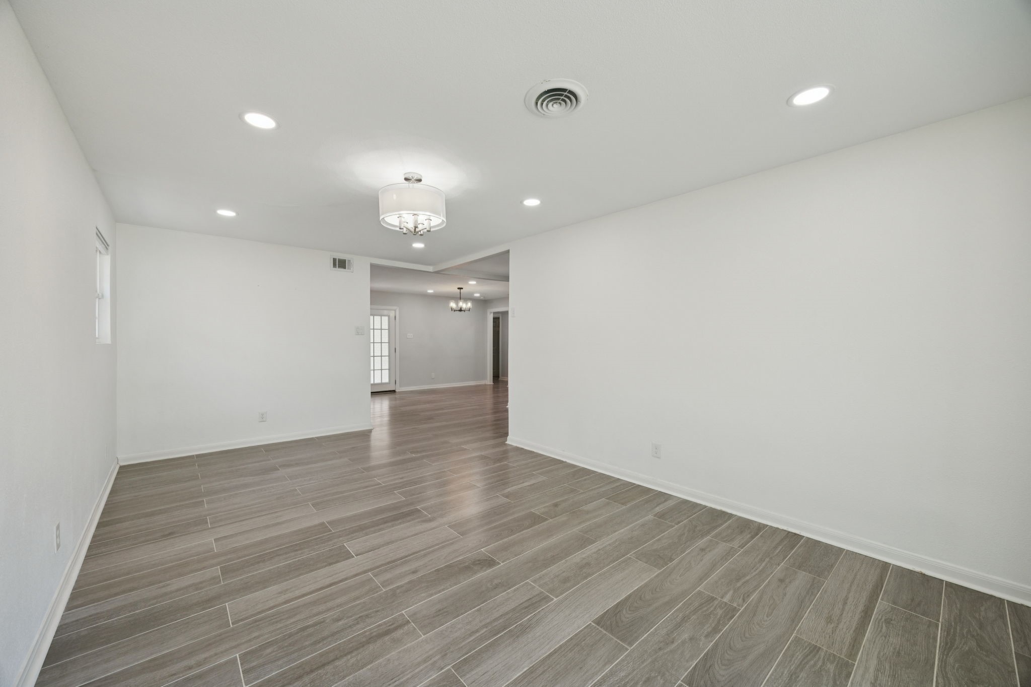9670 Lynbrook Drive