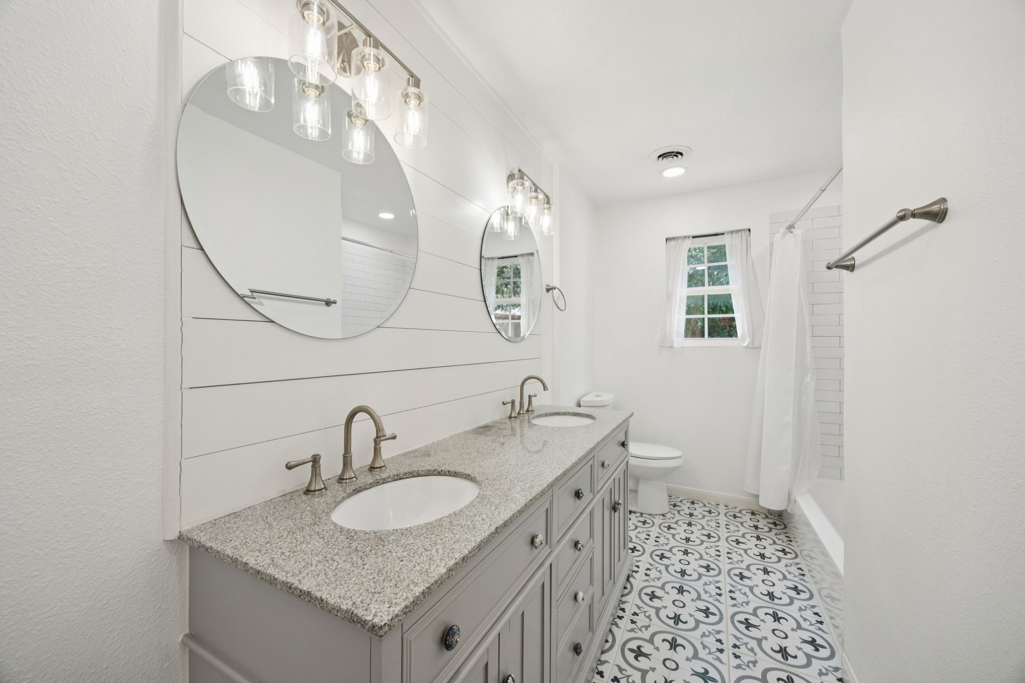 9670 Lynbrook Drive