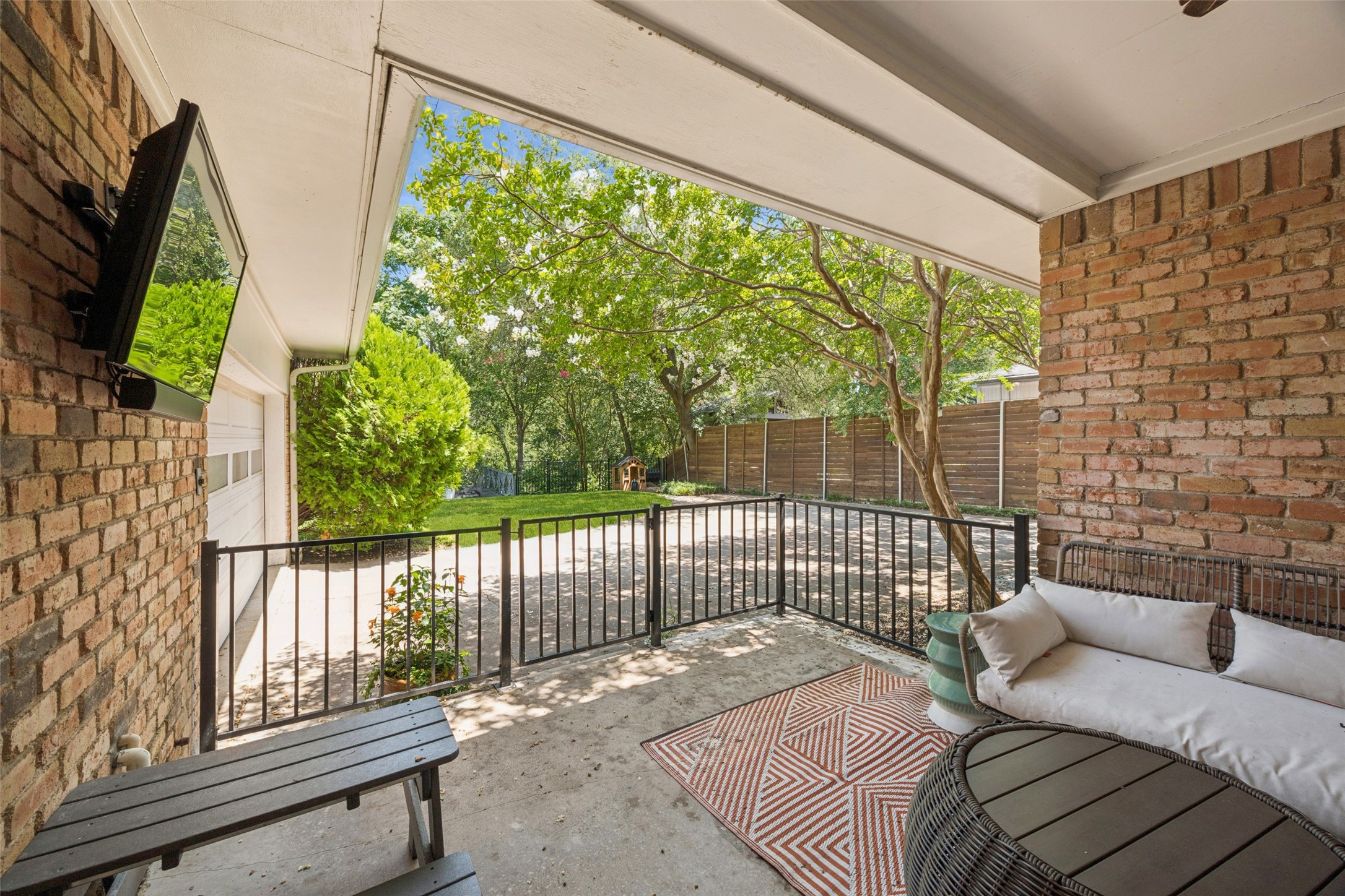 6970 Walling Lane