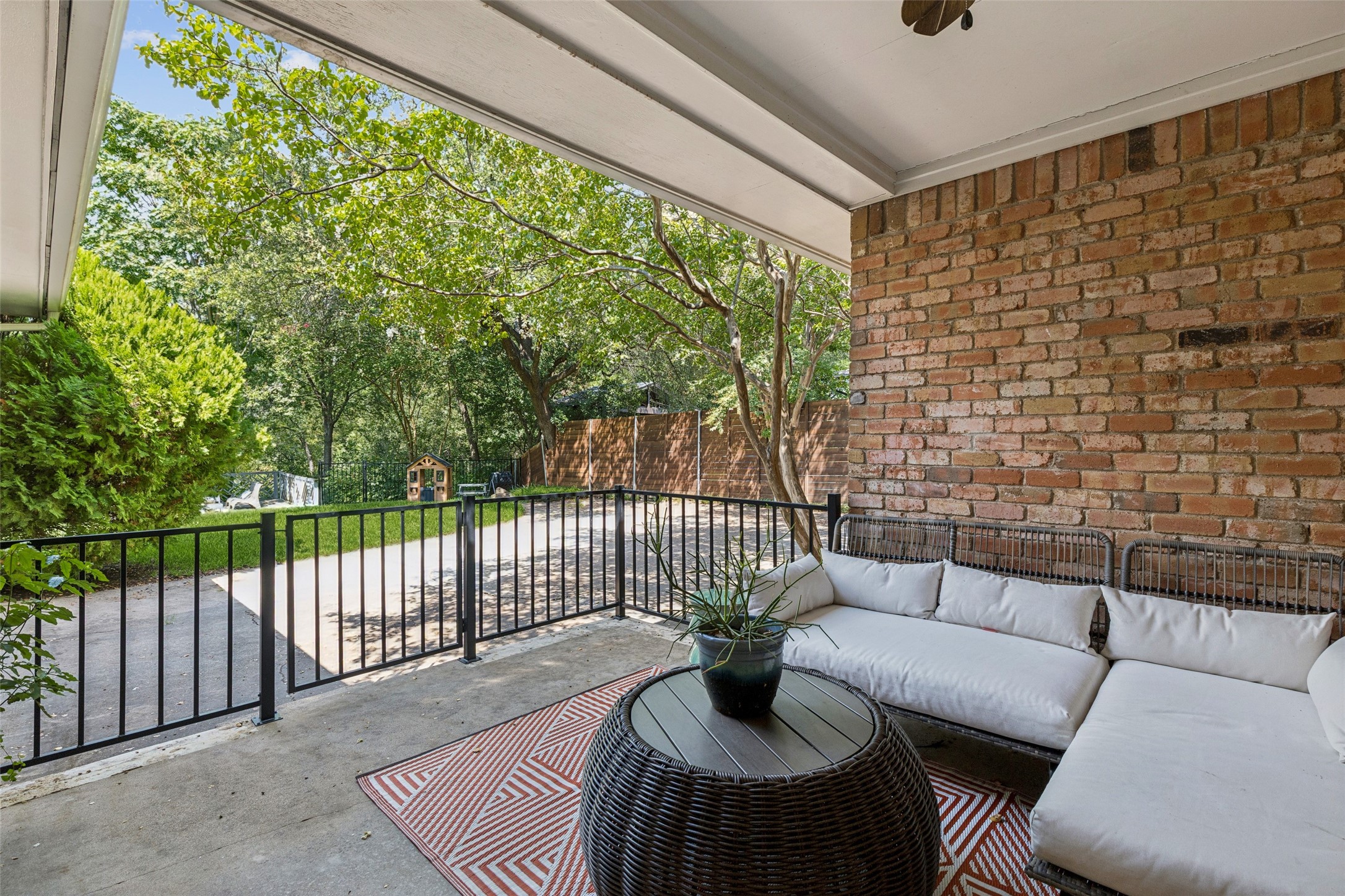 6970 Walling Lane