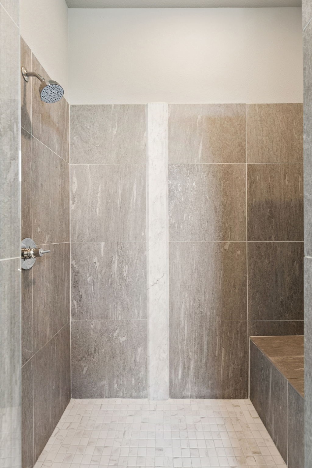 4226 Roseland Avenue 206