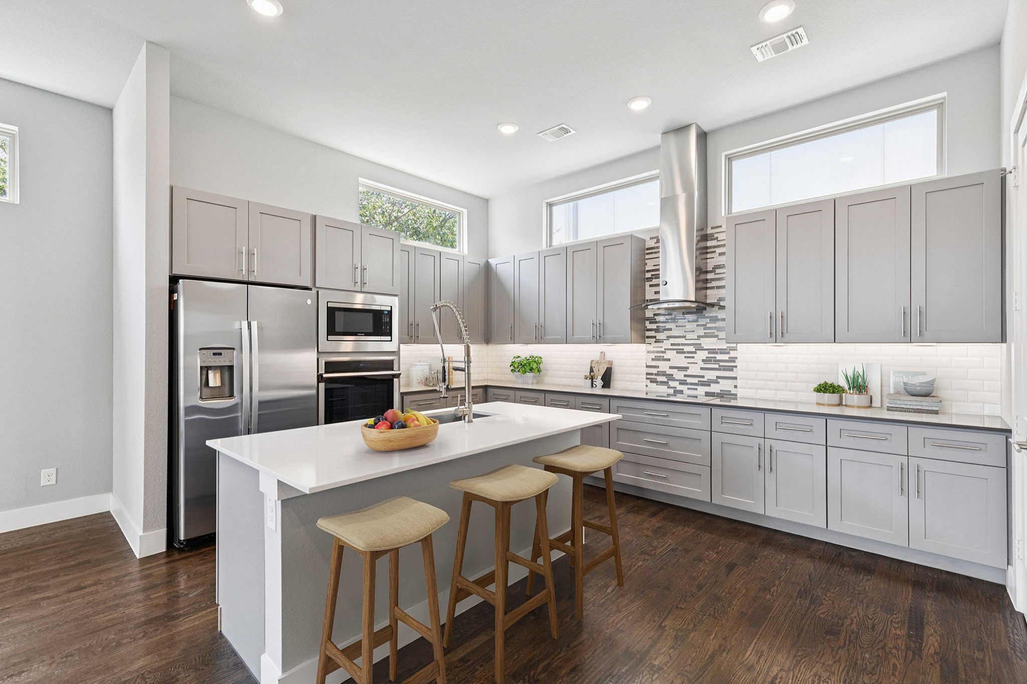 4226 Roseland Avenue 206