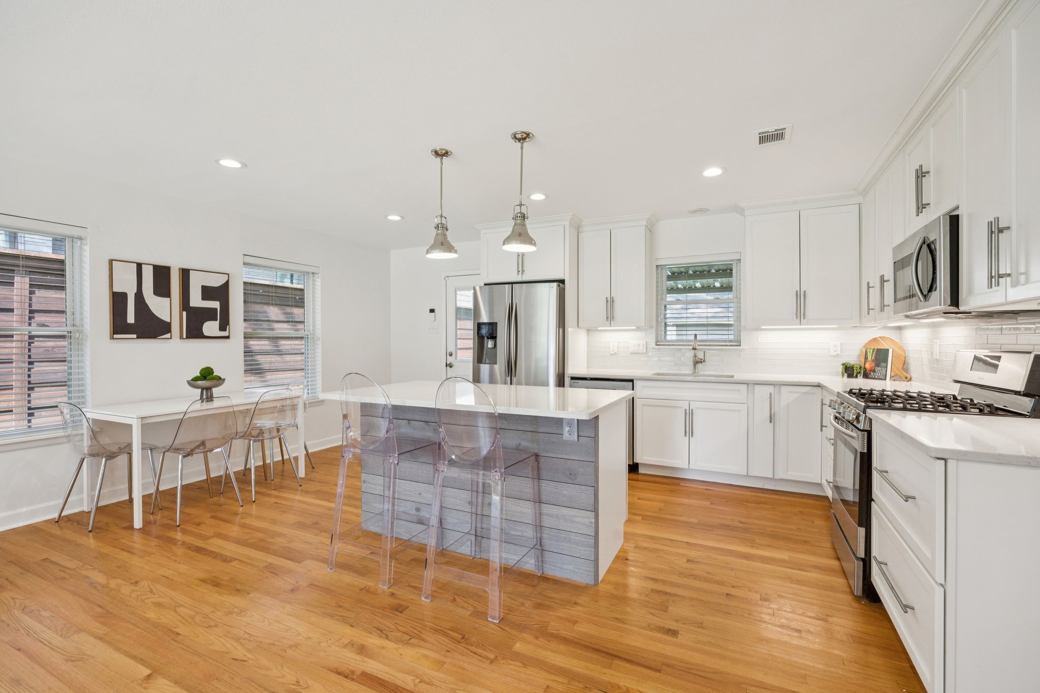 834 Kirkwood Drive
