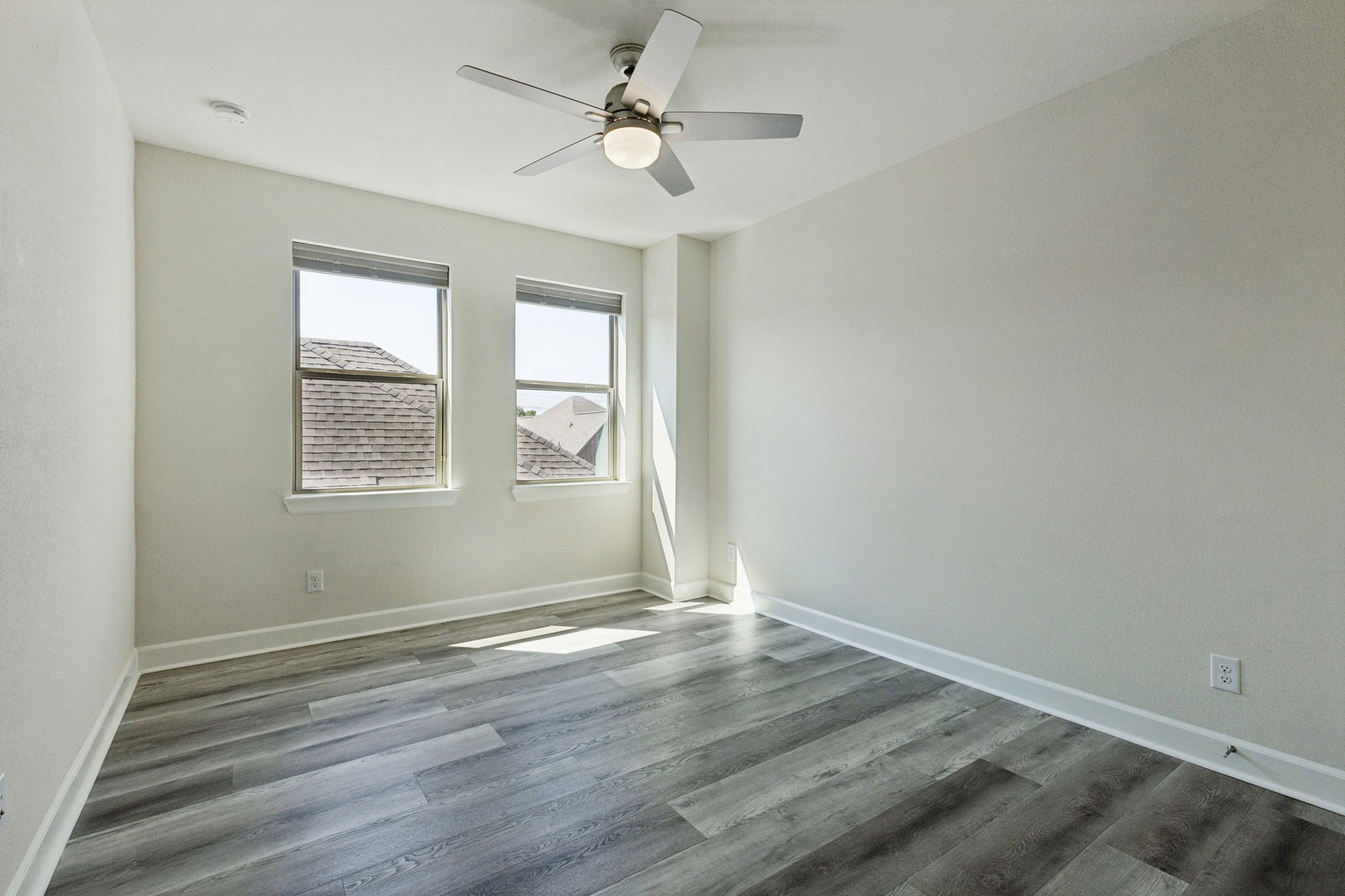 7112 Amber Grove Court