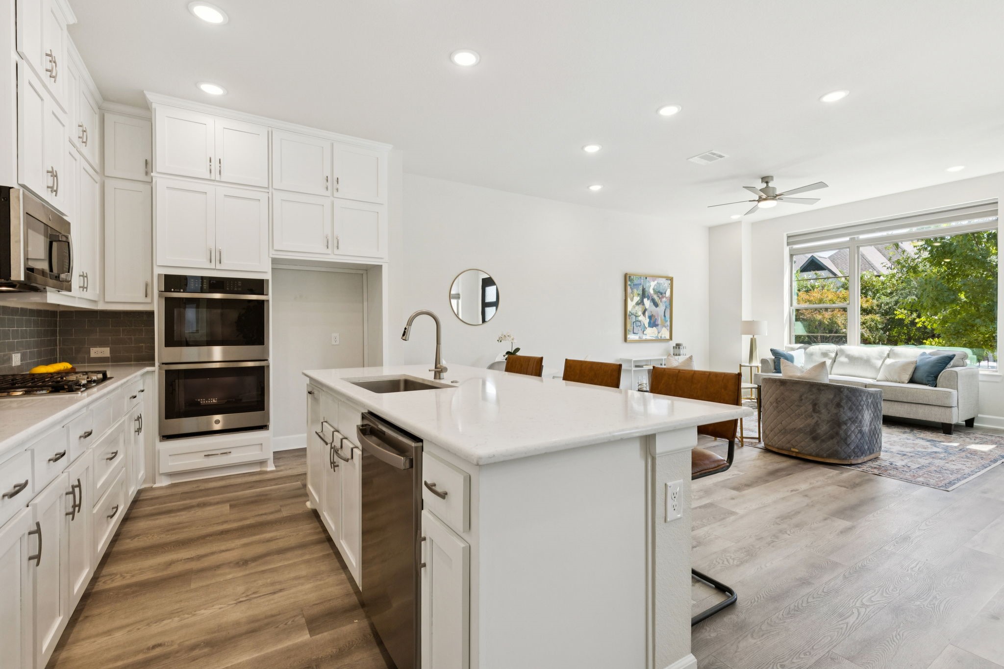 7112 Amber Grove Court