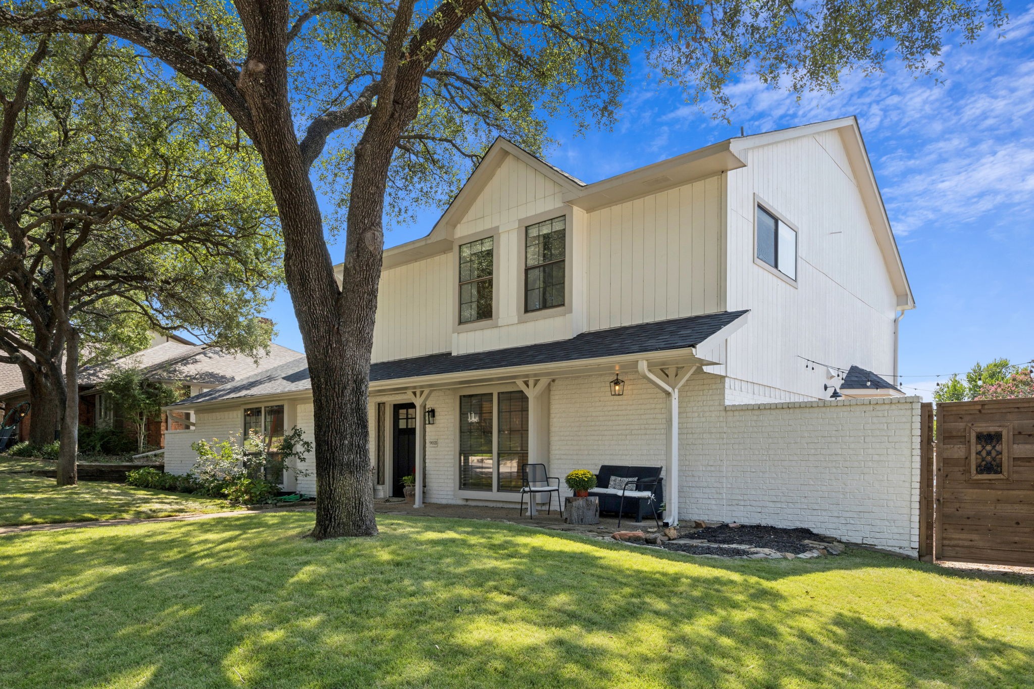 9018 Oakpath Lane