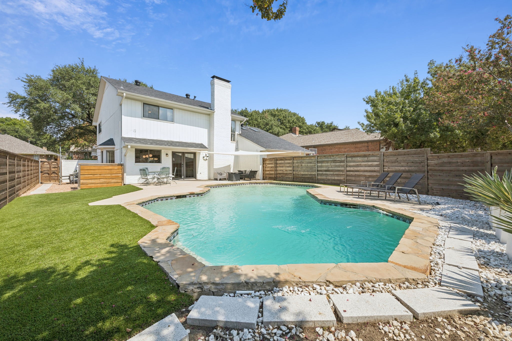 9018 Oakpath Lane