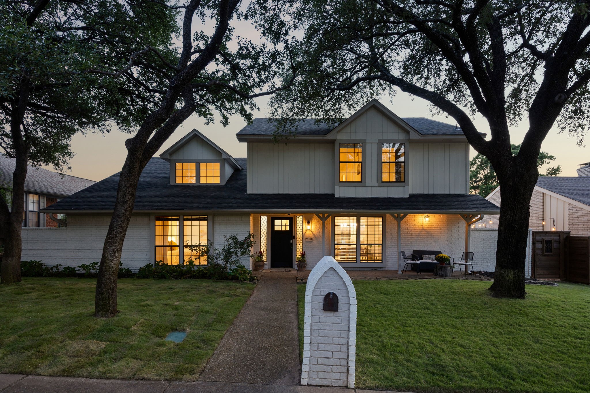 9018 Oakpath Lane
