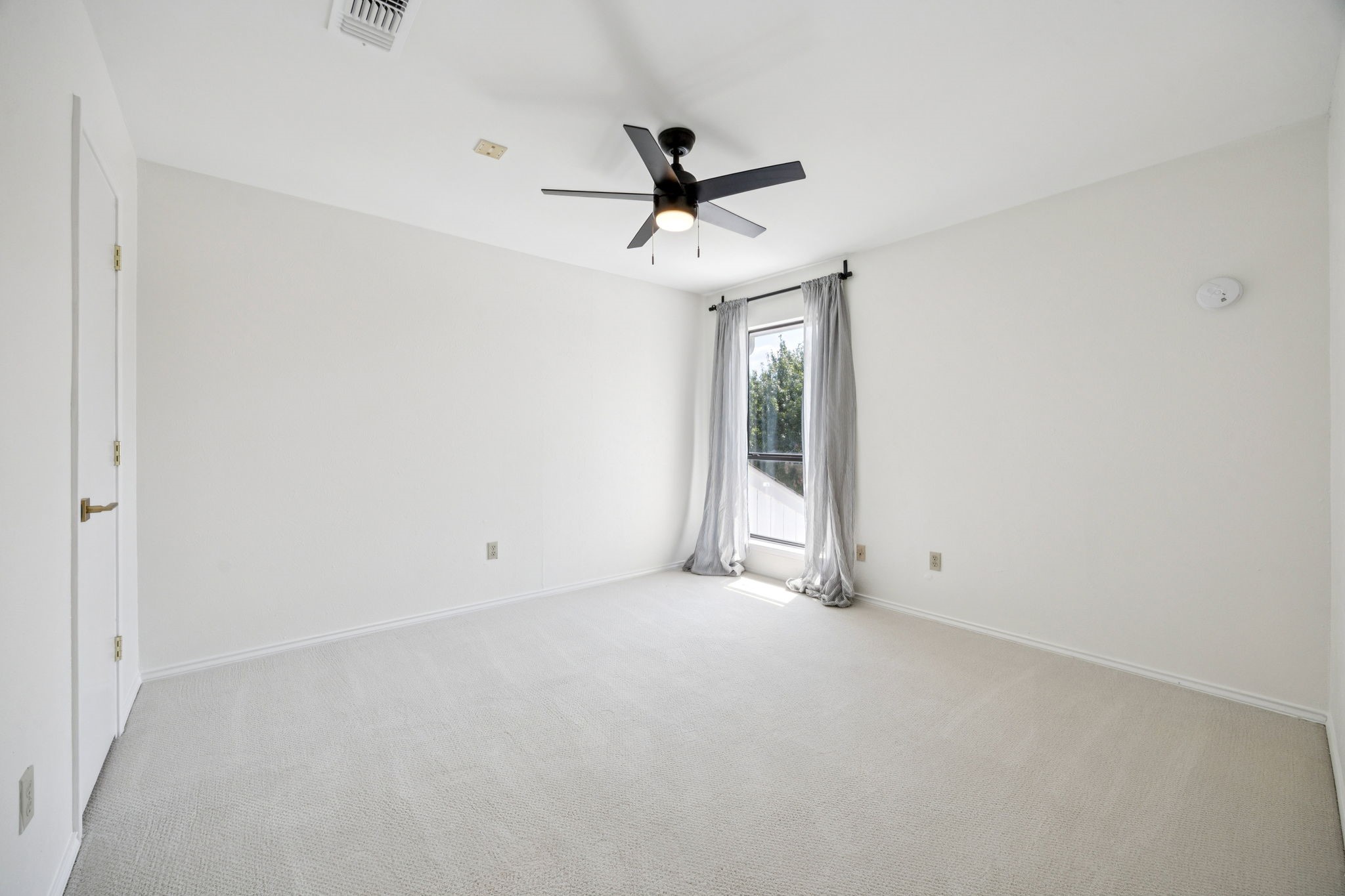 9018 Oakpath Lane