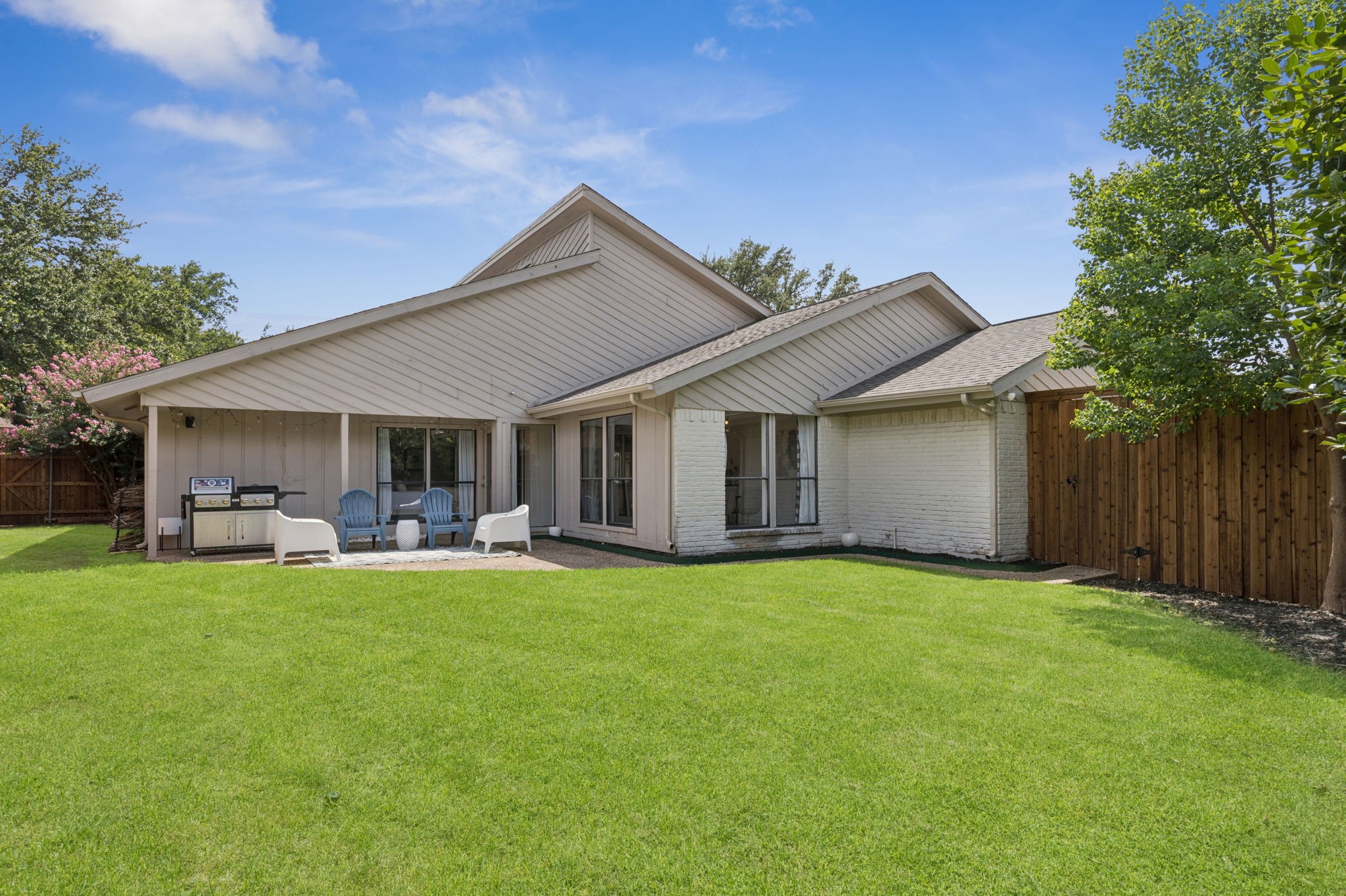 6921 Mill Falls Drive