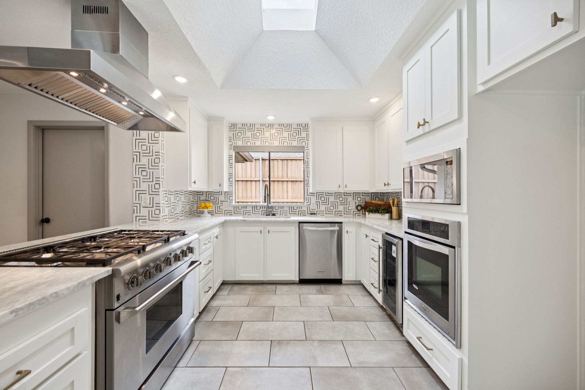 9520 Rocky Branch Drive