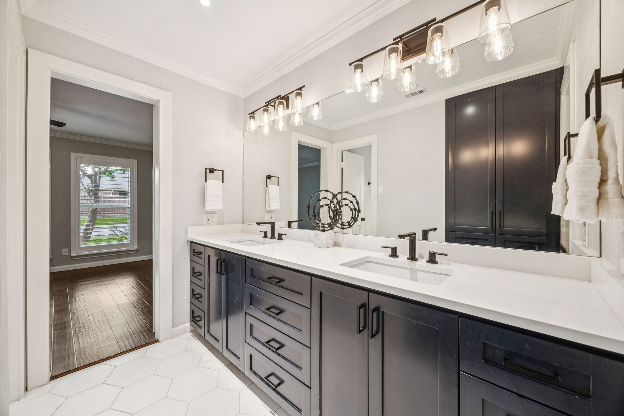 9406 Mill Hollow Drive