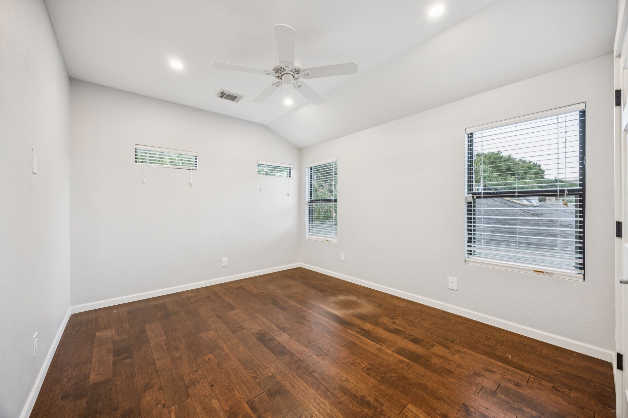 9406 Mill Hollow Drive