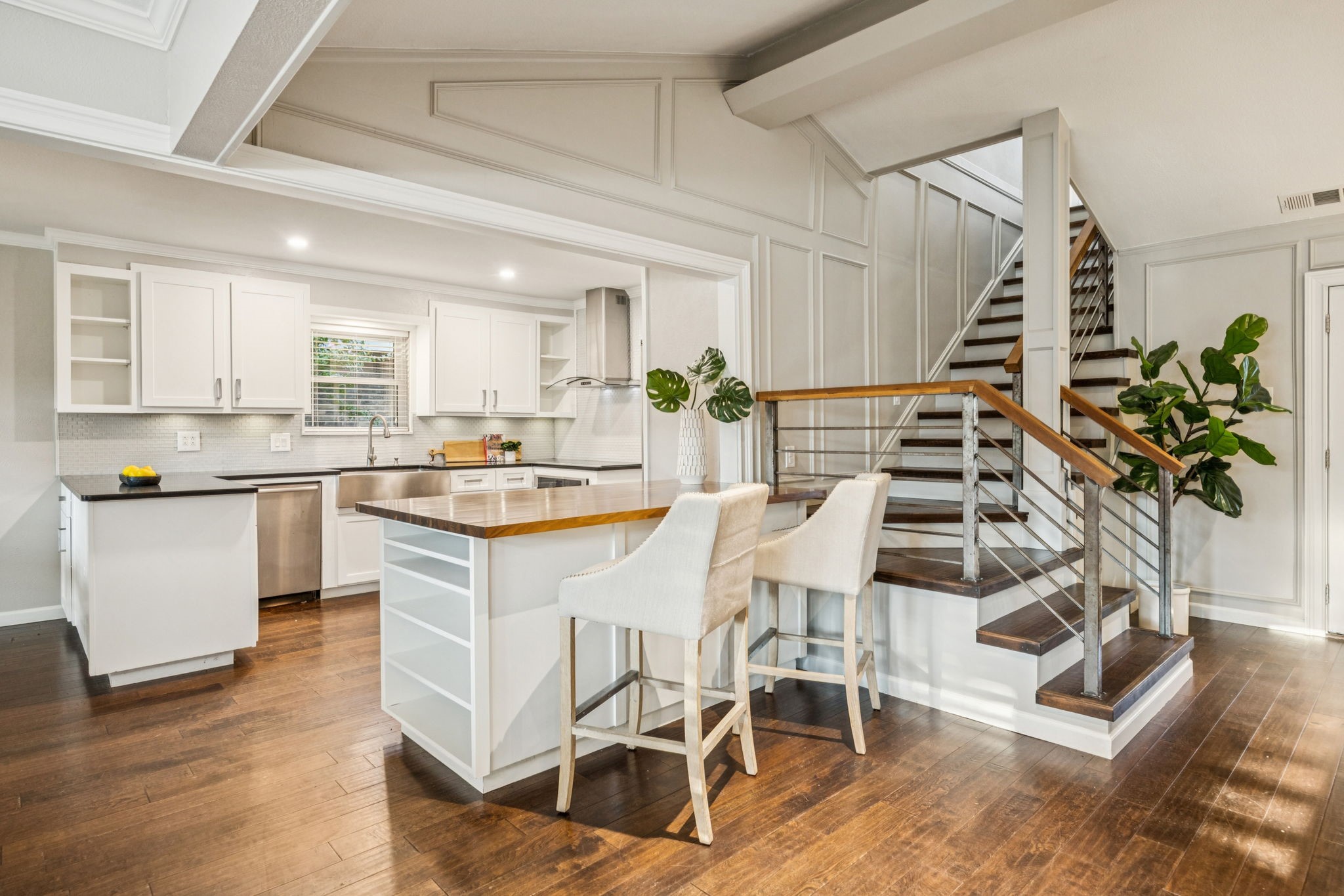 9406 Mill Hollow Drive