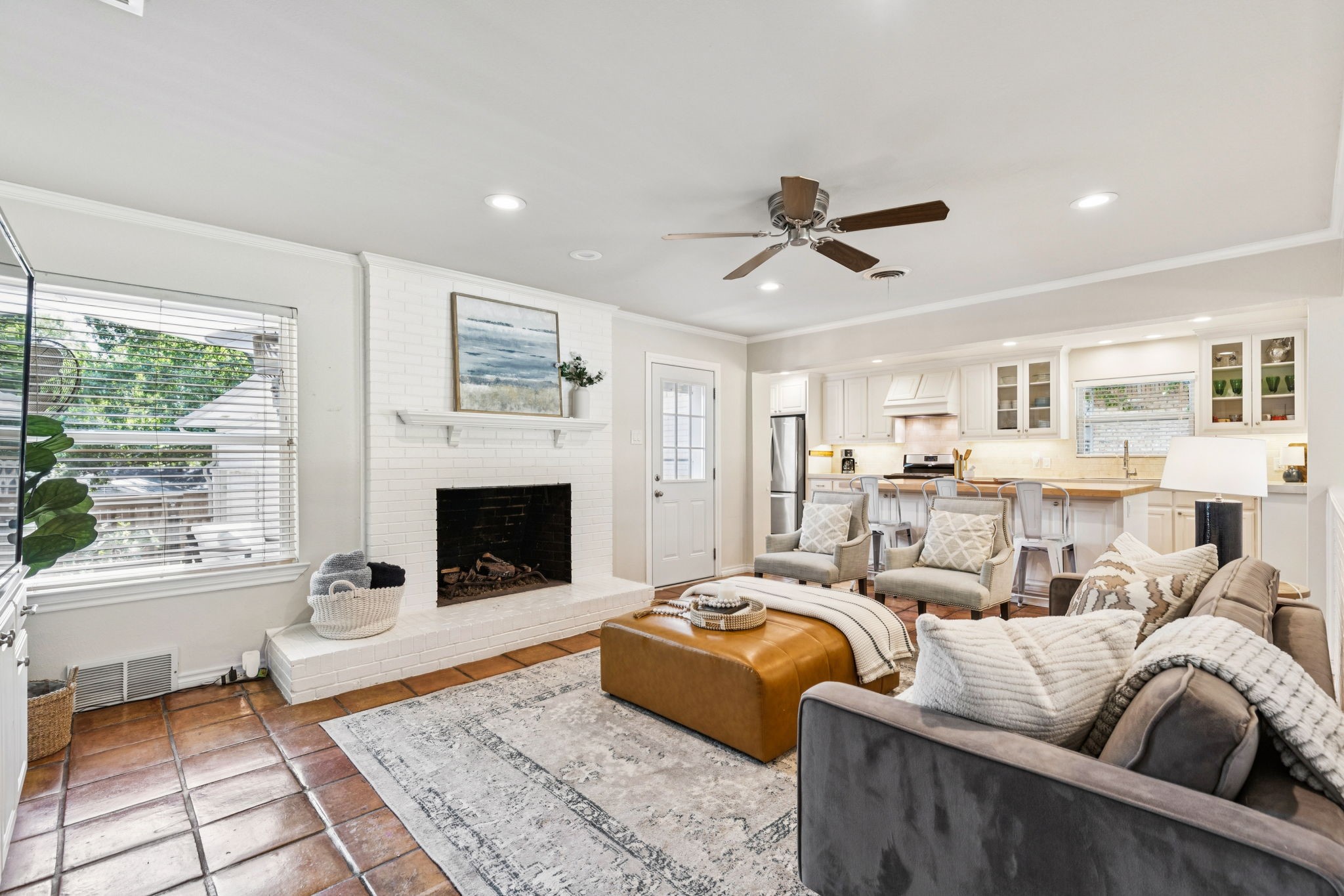 9910 Lanshire Drive