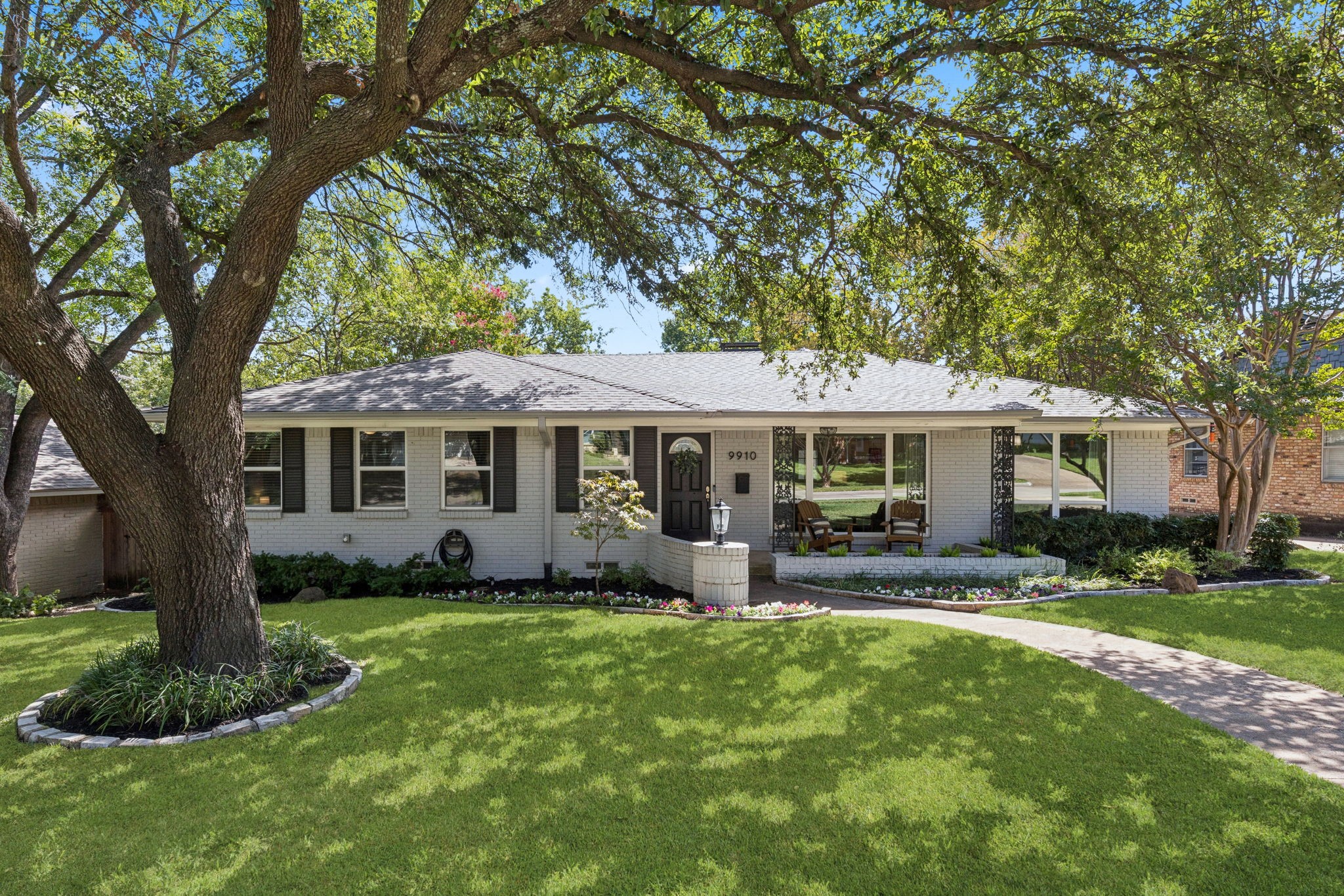 9910 Lanshire Drive