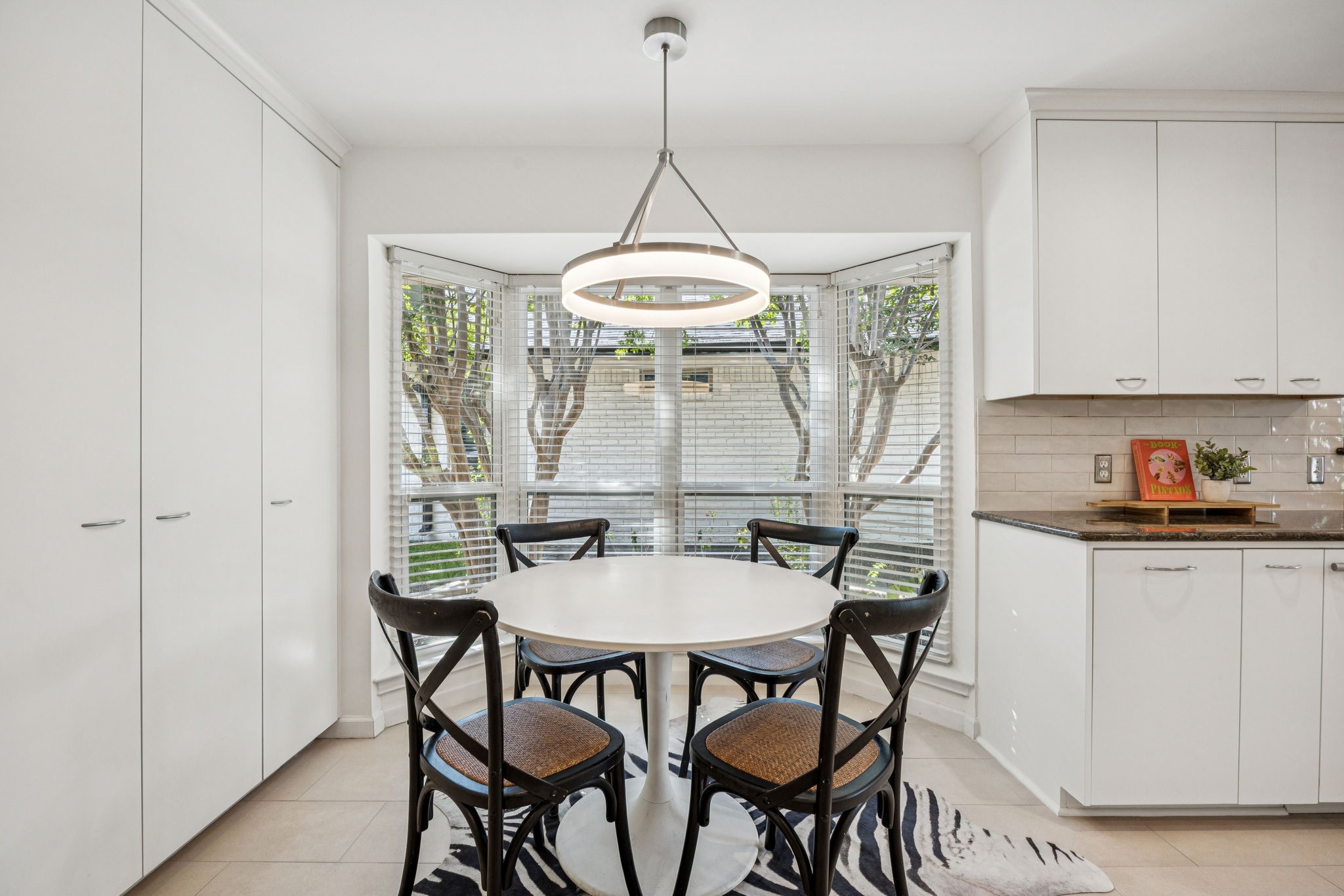 9620 Vista Oaks Drive