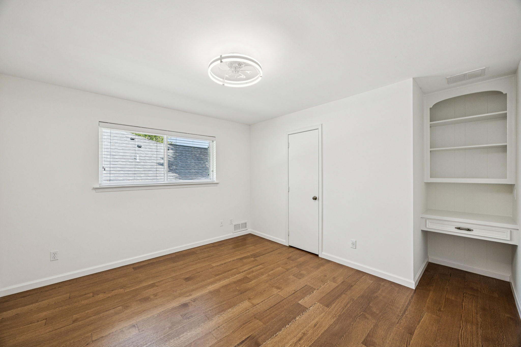 9620 Vista Oaks Drive