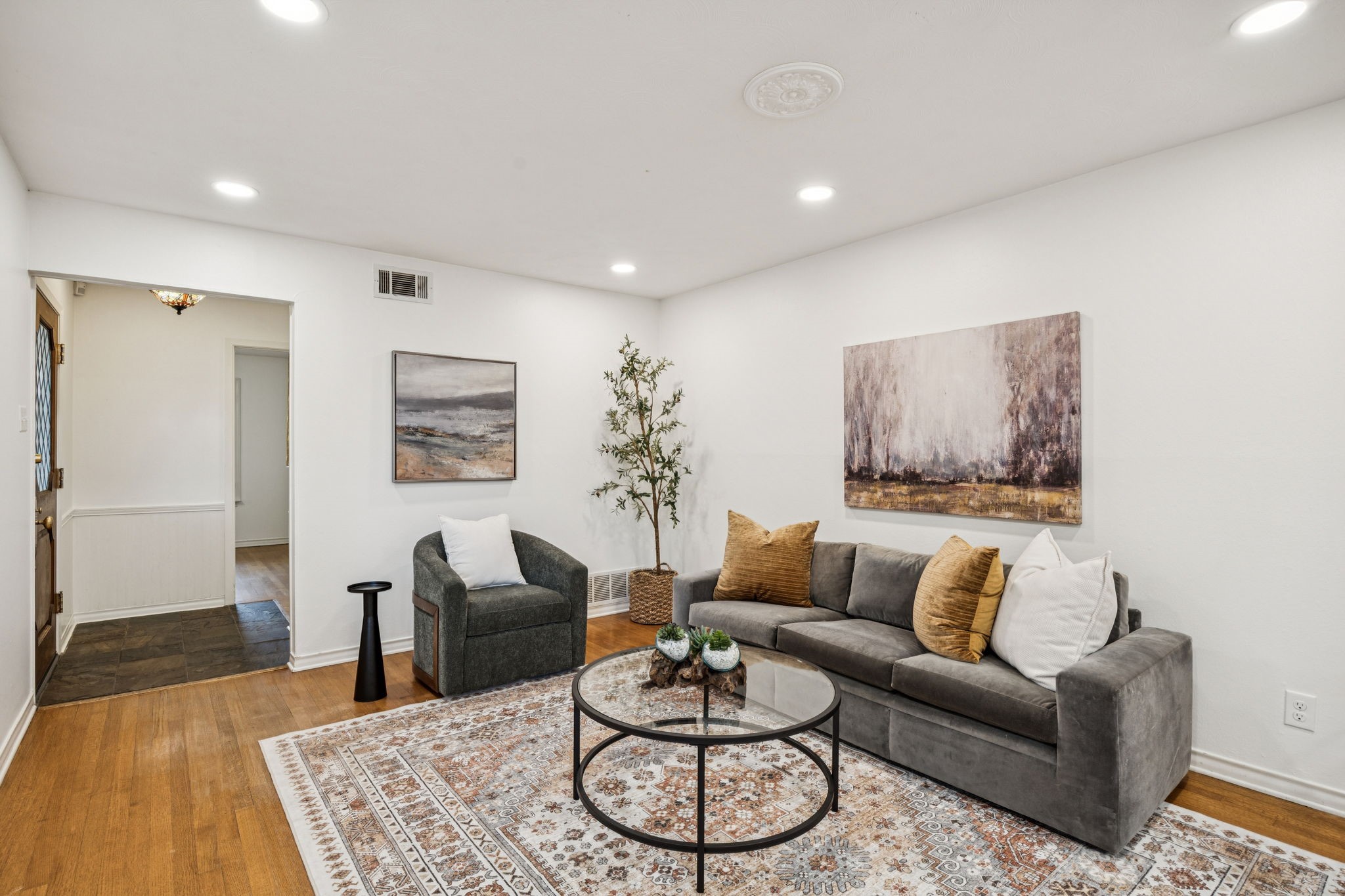 9609 Livenshire Drive