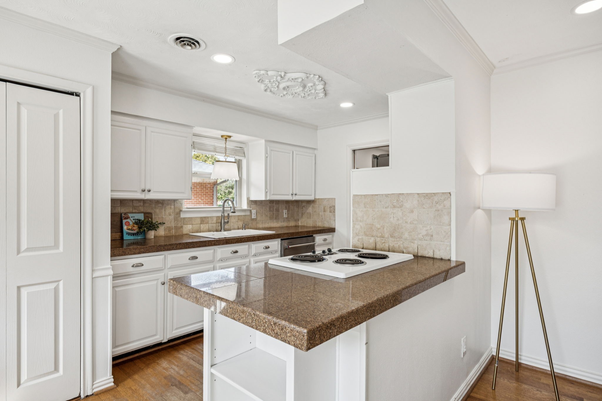 9609 Livenshire Drive