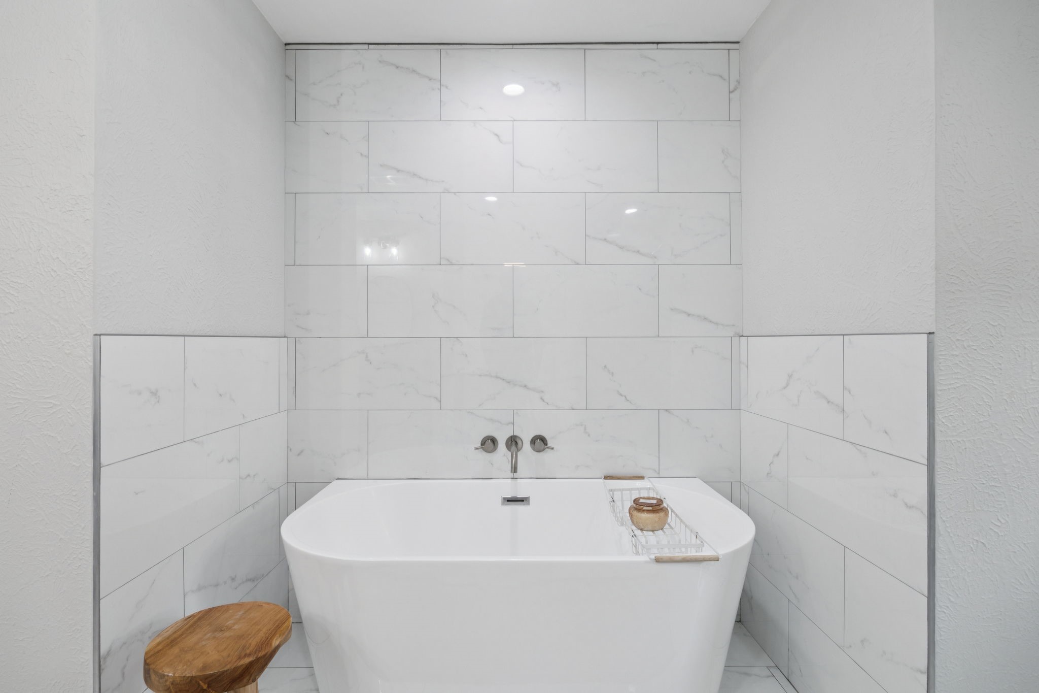 9227 Whitehurst Drive