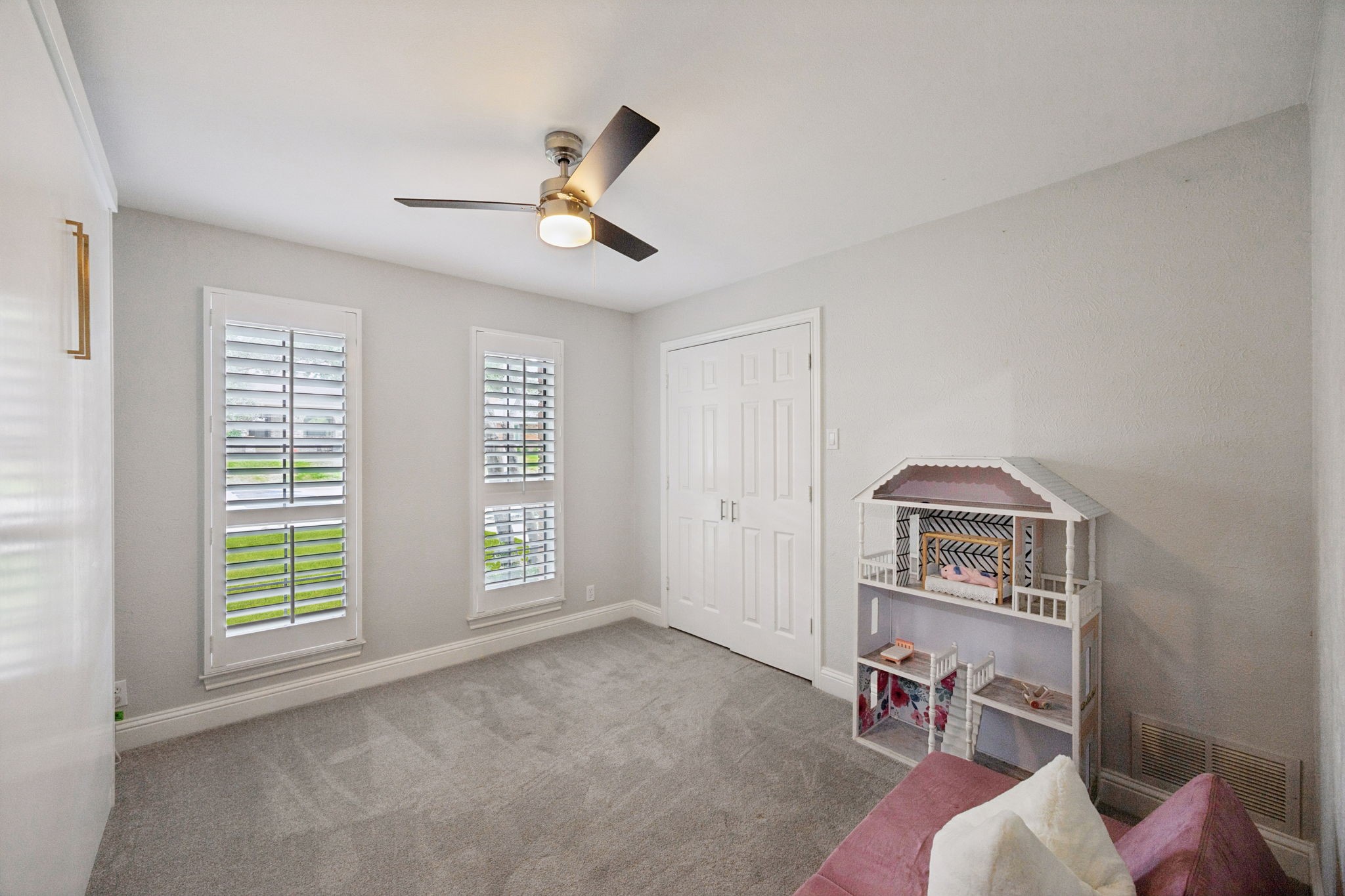 9227 Whitehurst Drive