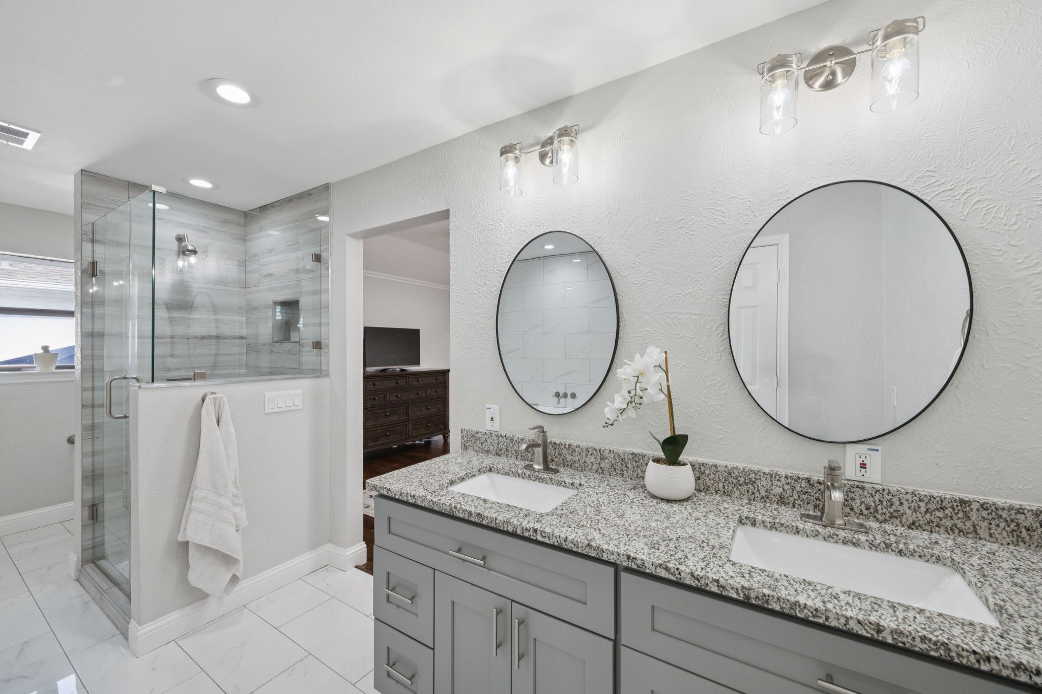 9227 Whitehurst Drive