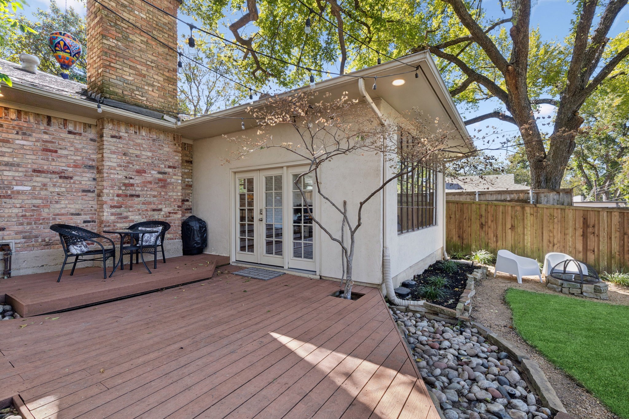 10021 Lanshire Drive