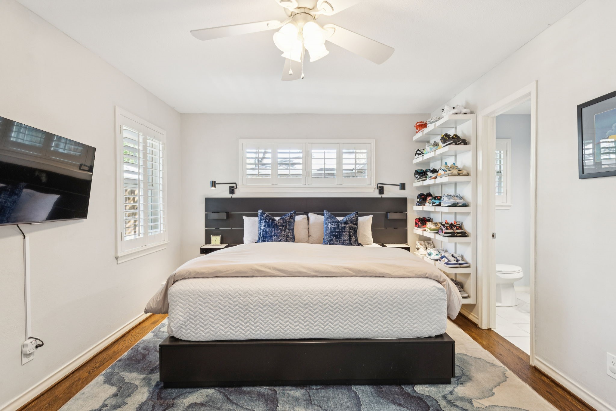 10021 Lanshire Drive