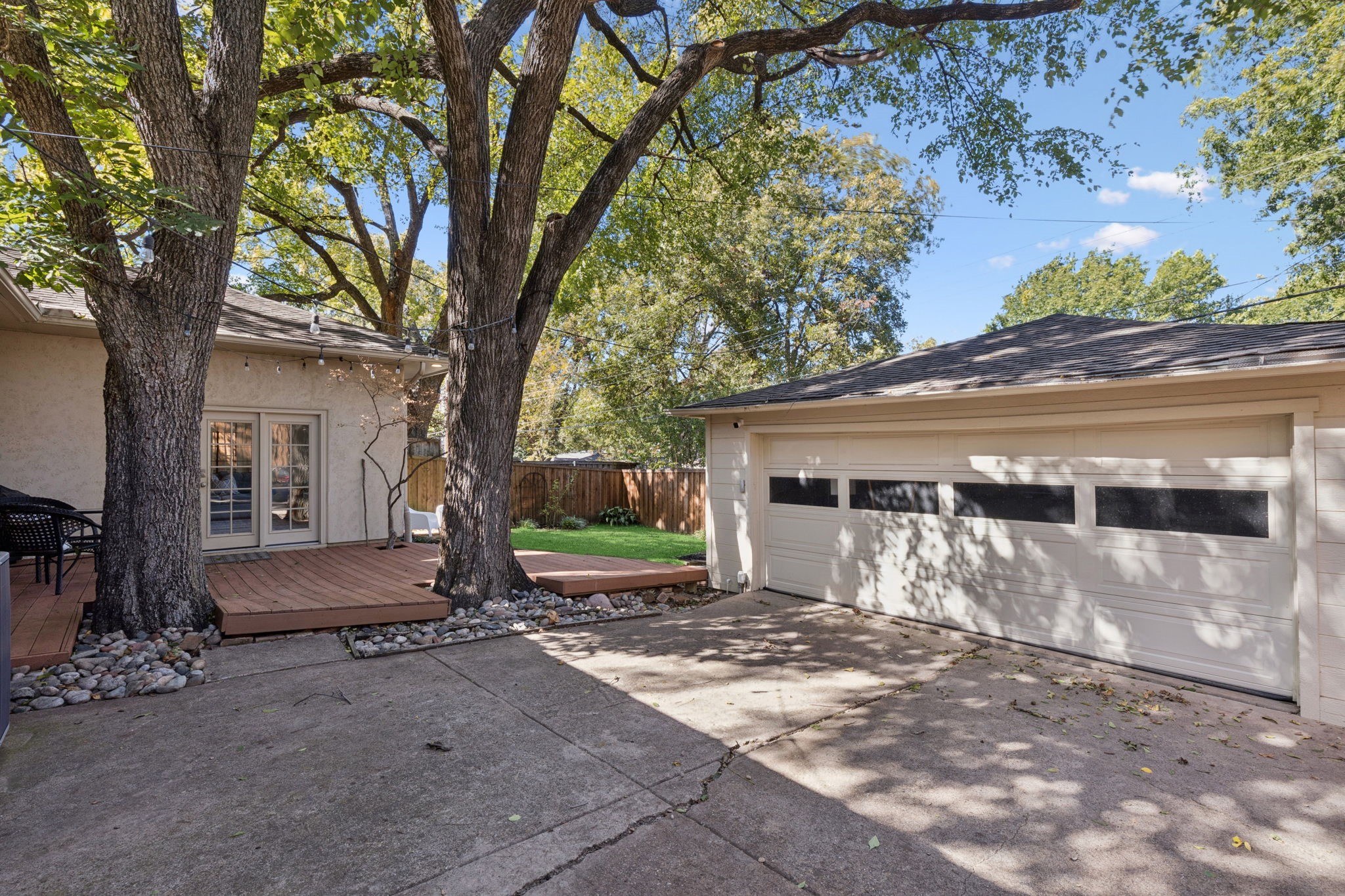 10021 Lanshire Drive