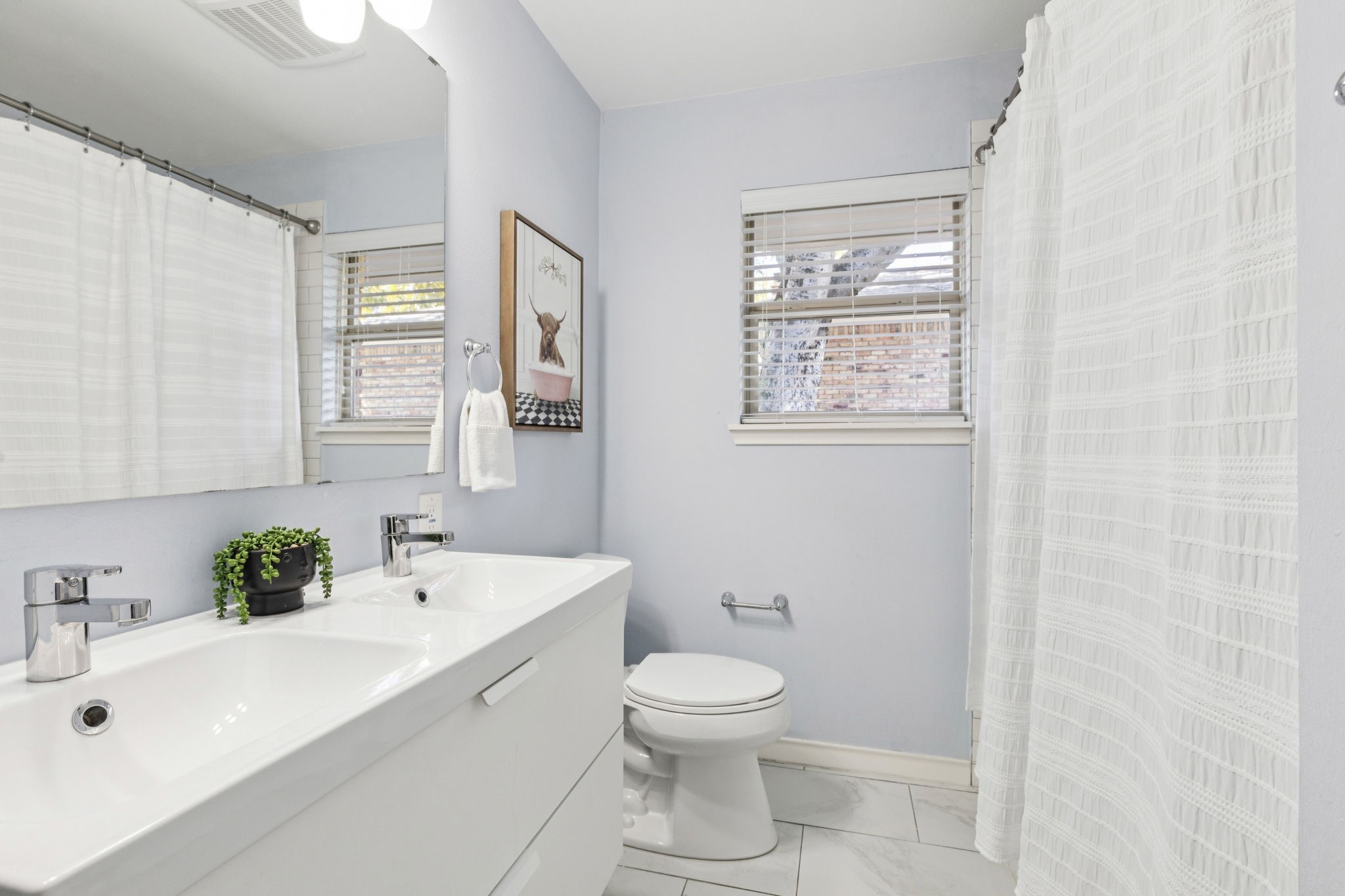 10021 Lanshire Drive