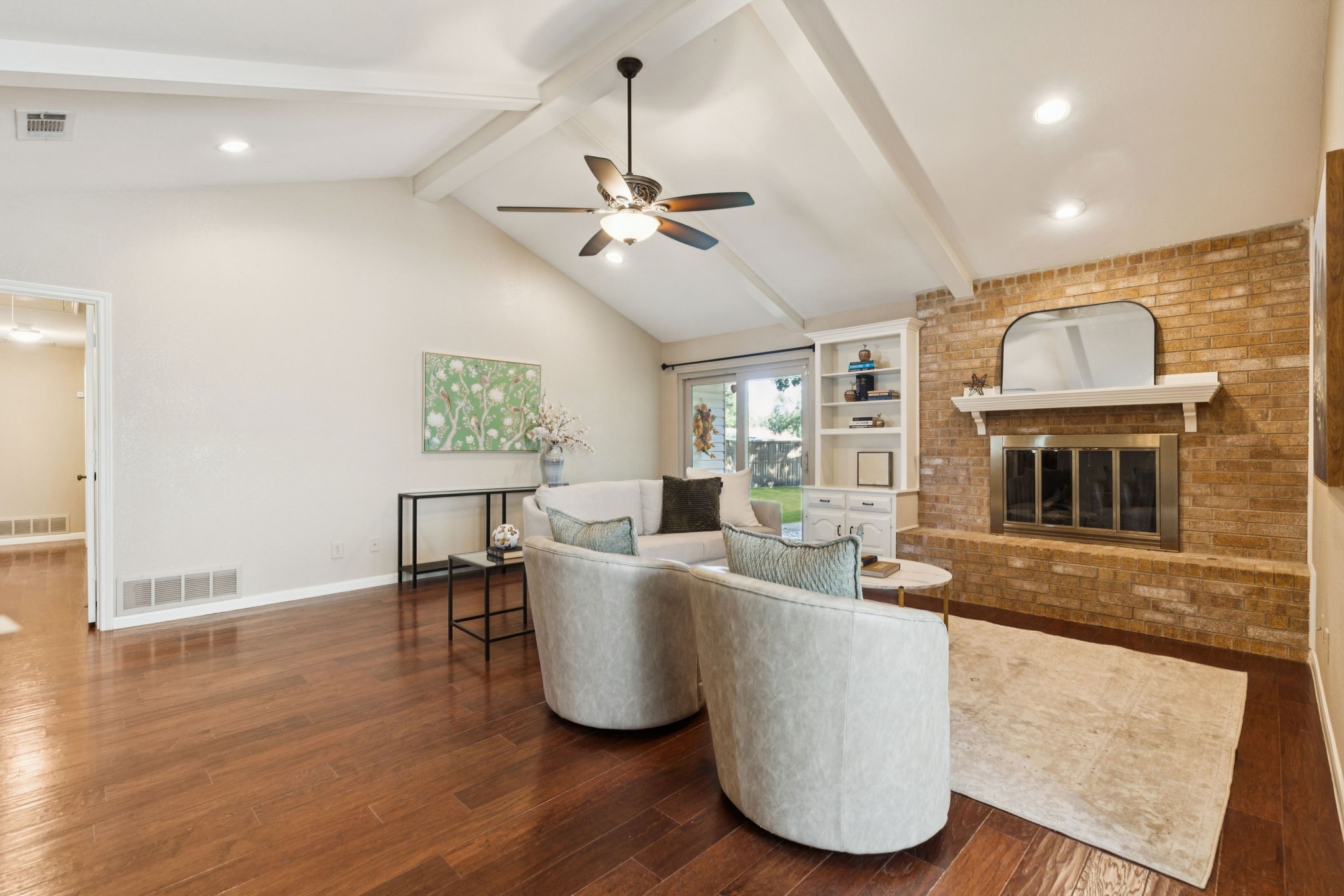 2613 Brookcrest Drive