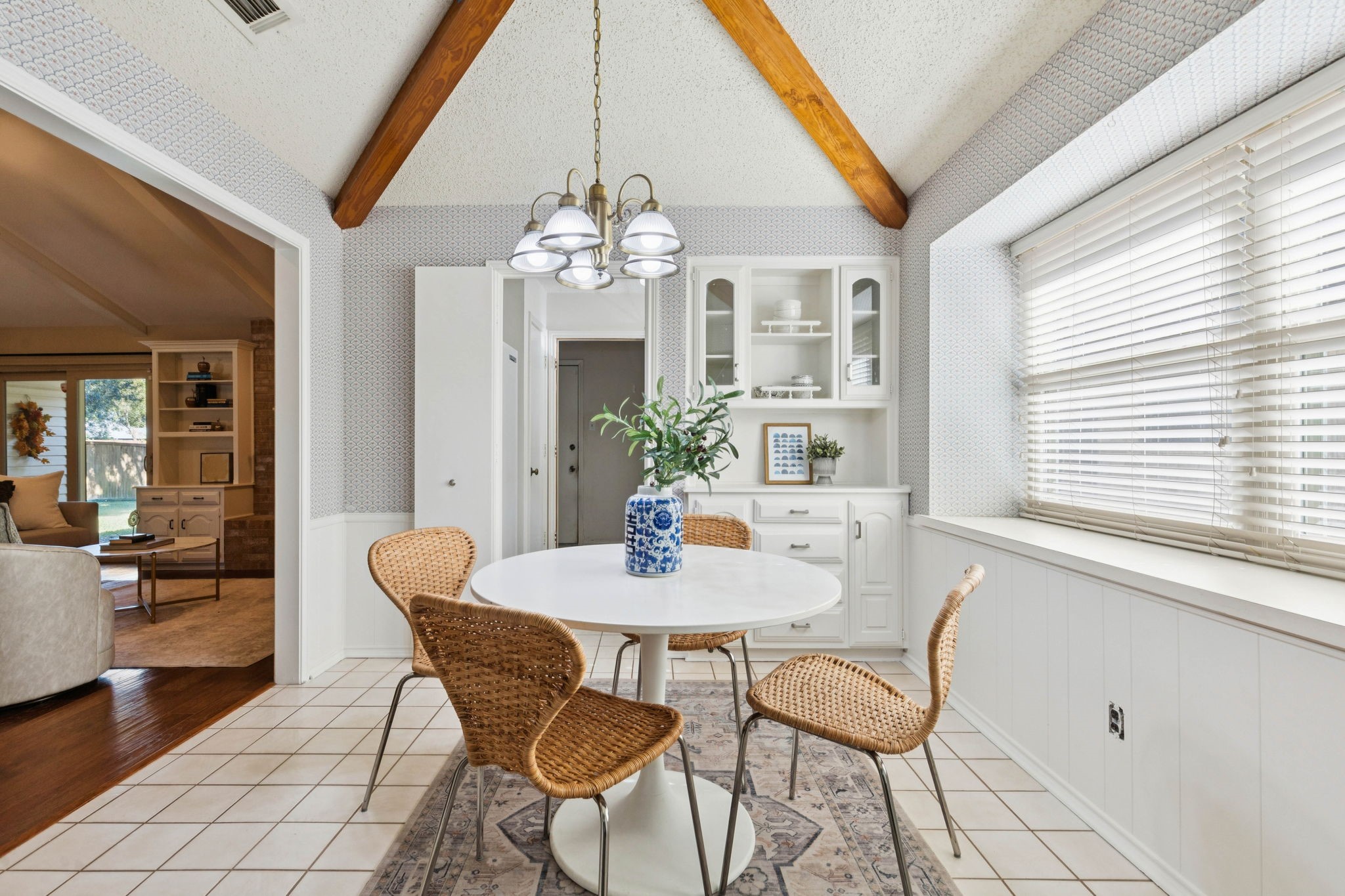 2613 Brookcrest Drive