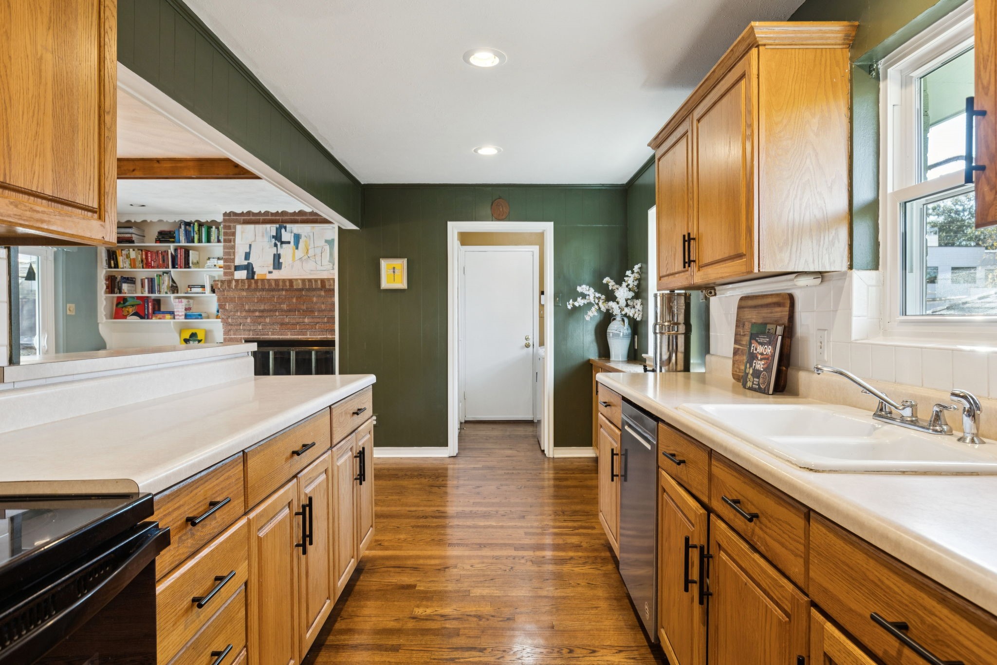 10016 Linkwood Drive