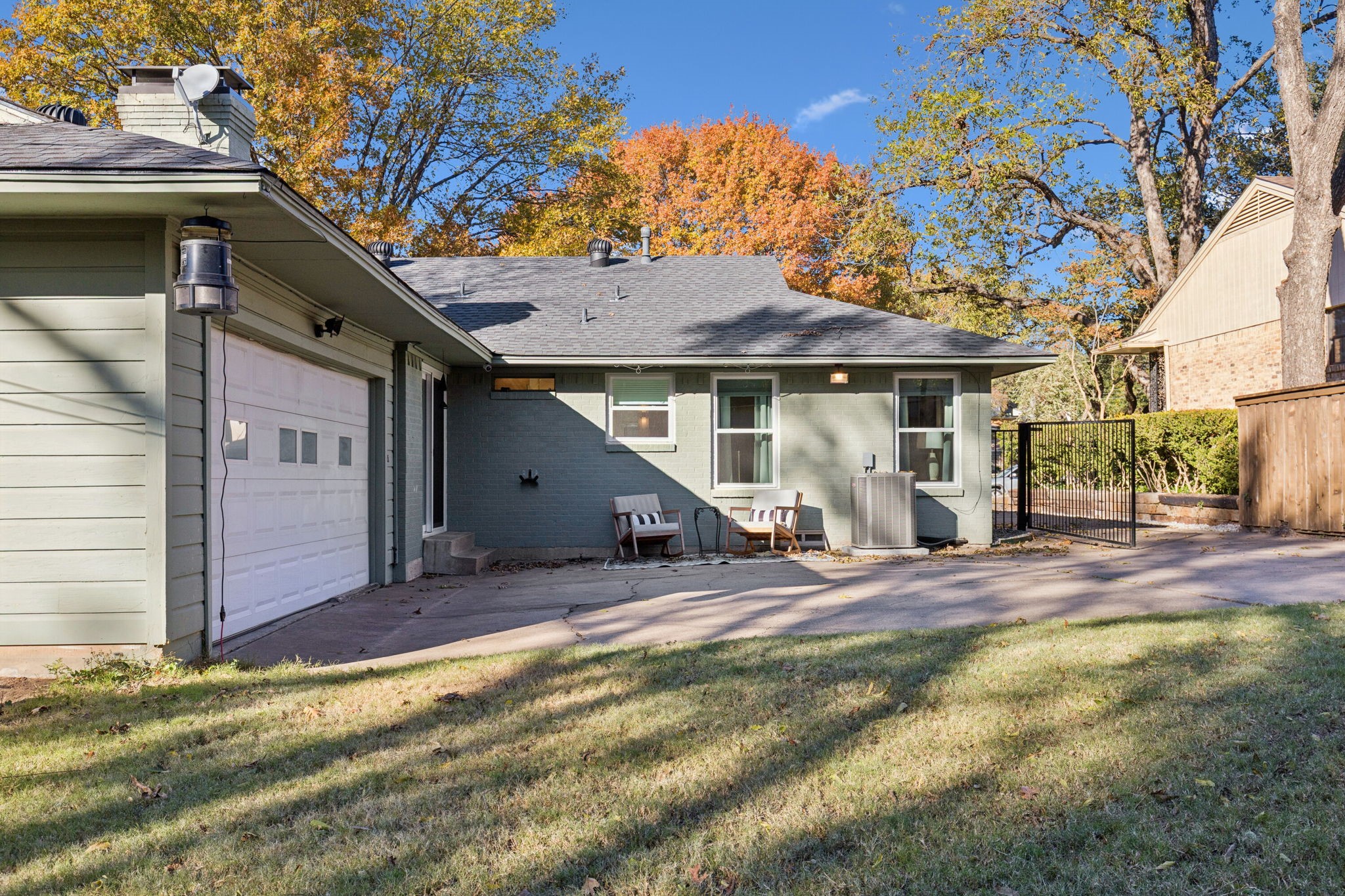 10016 Linkwood Drive