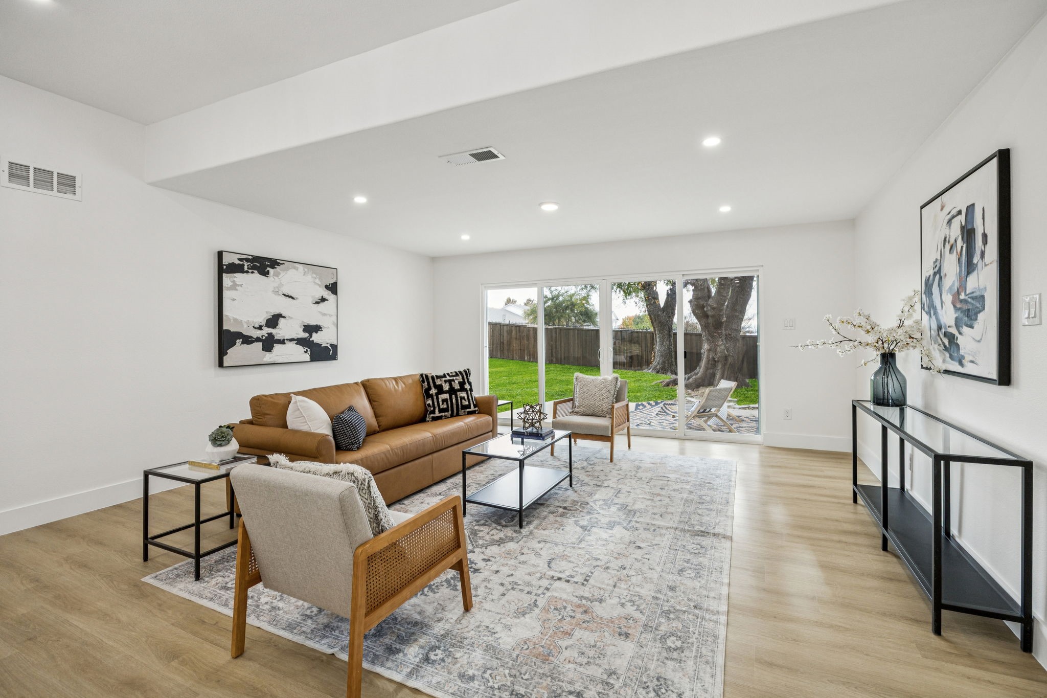 3401 Valley View Lane