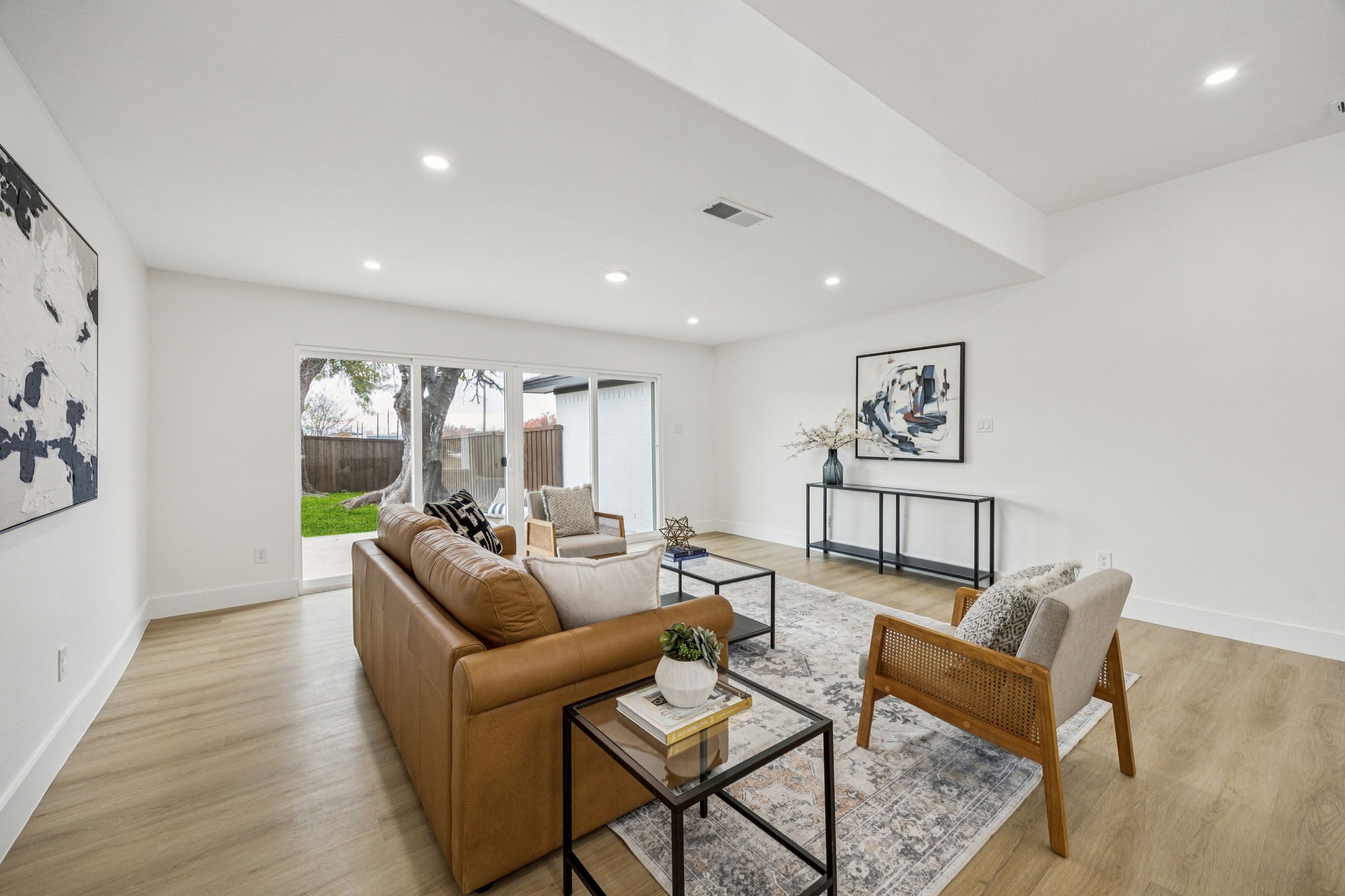 3401 Valley View Lane