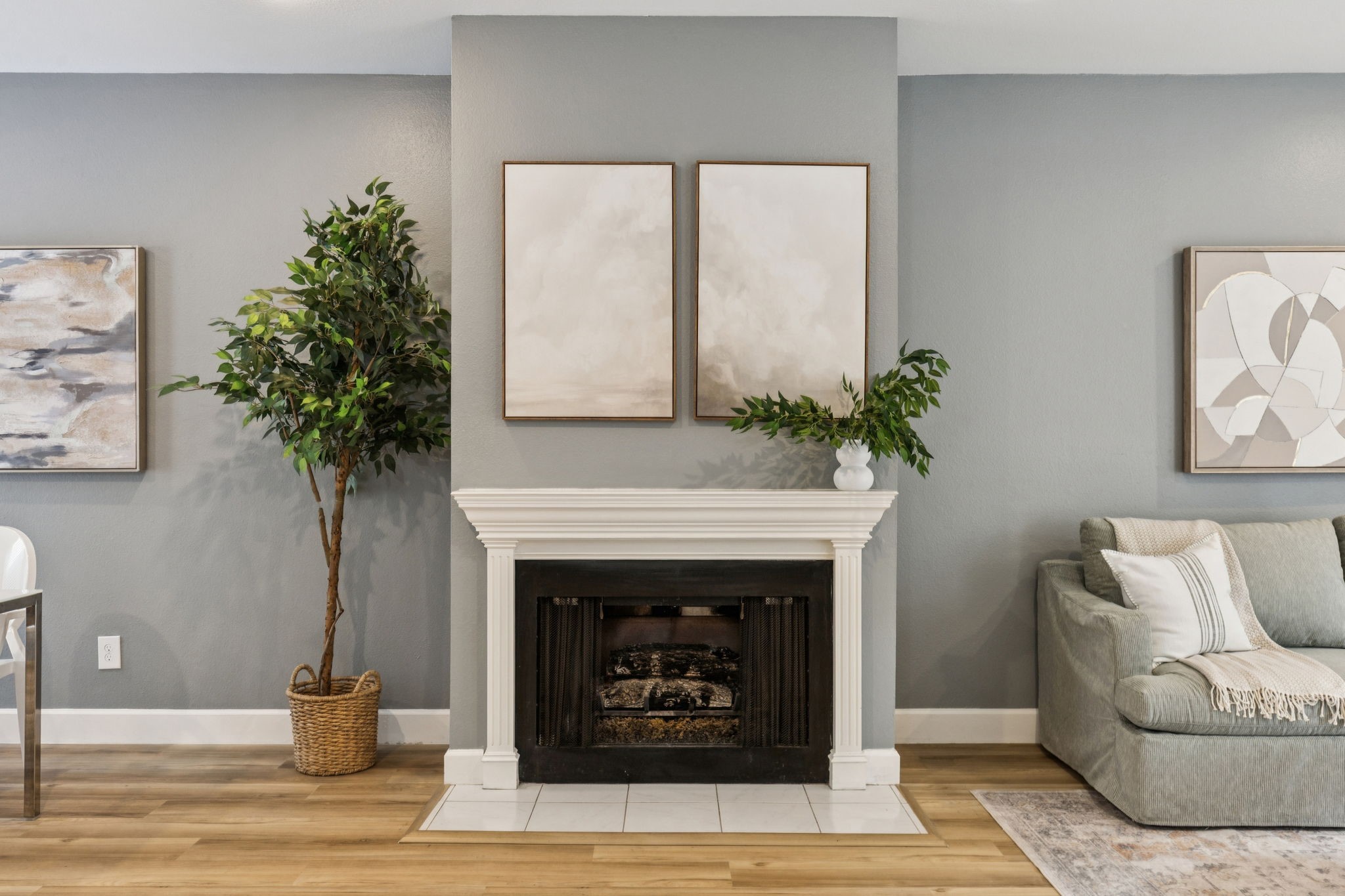 4242 Travis Street 108