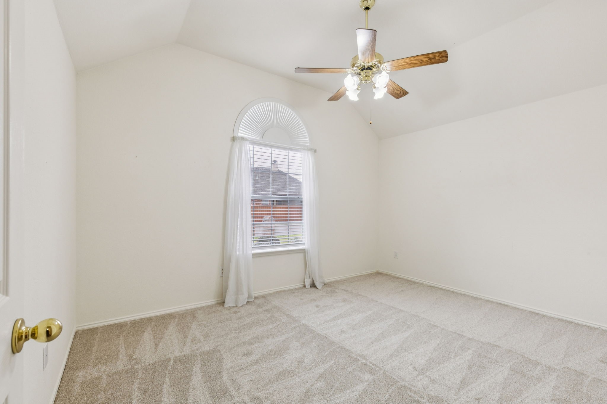 1413 Meadow Vista Drive