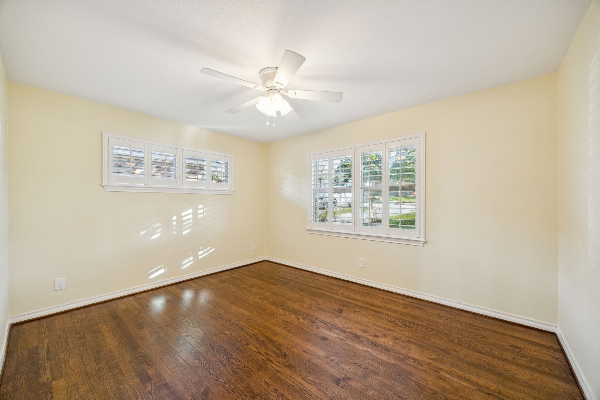 10021 Lanshire Drive