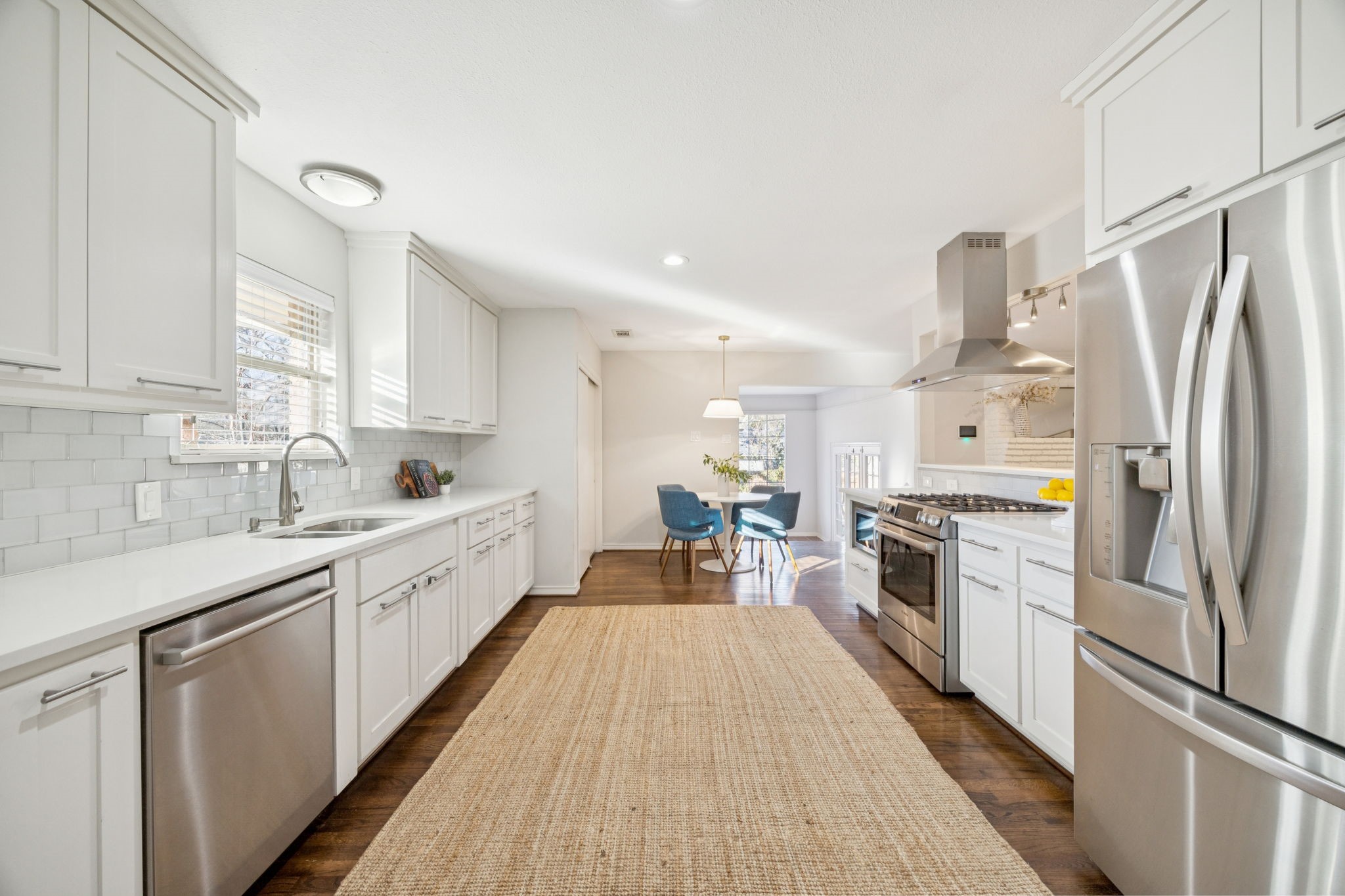 10021 Lanshire Drive