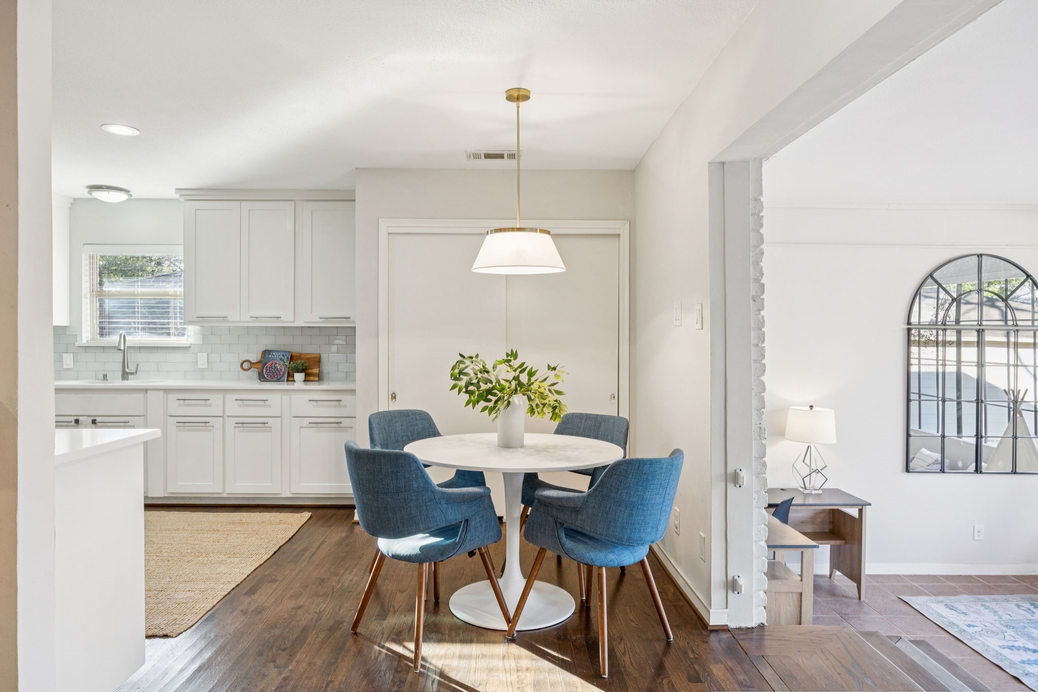 10021 Lanshire Drive