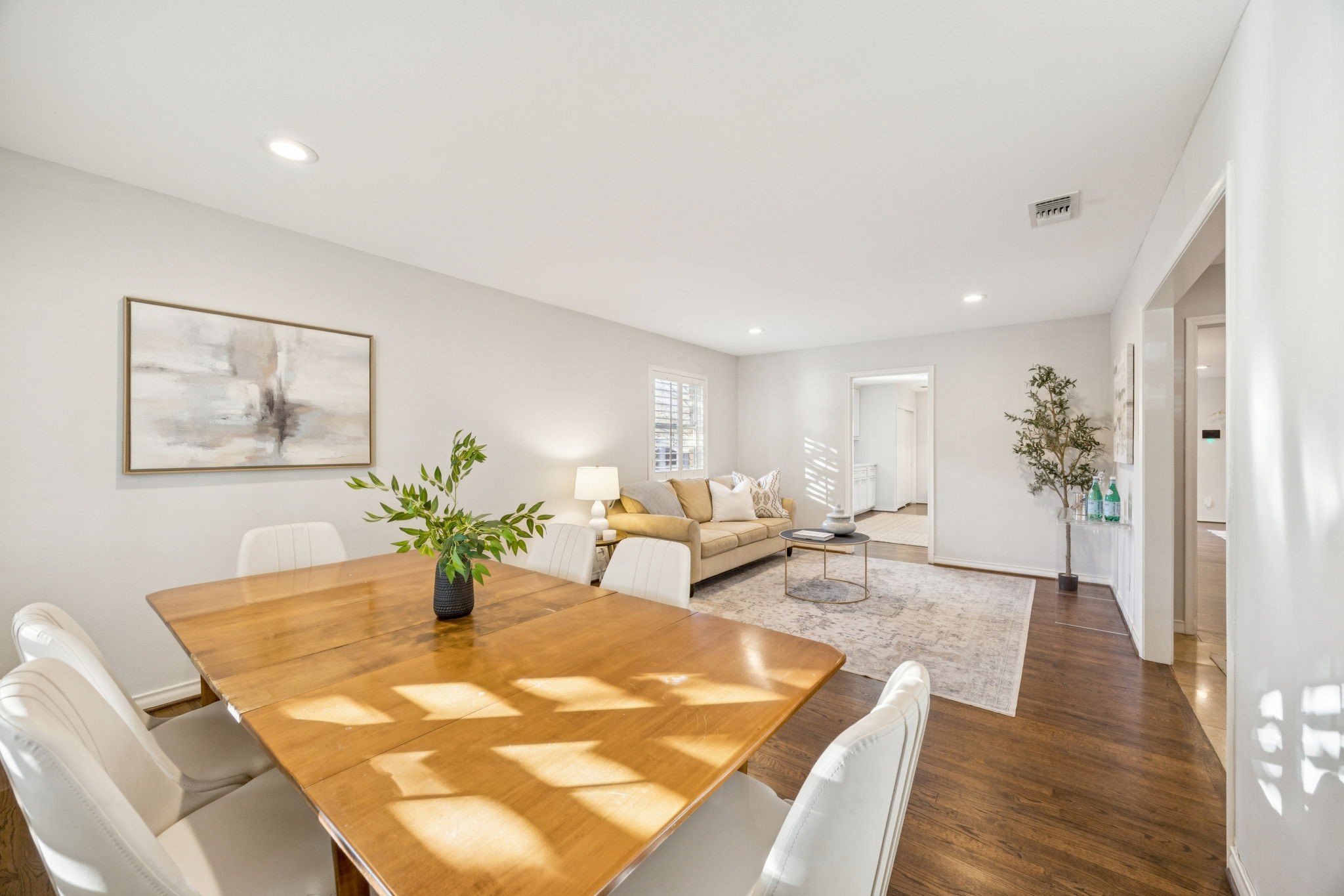 10021 Lanshire Drive