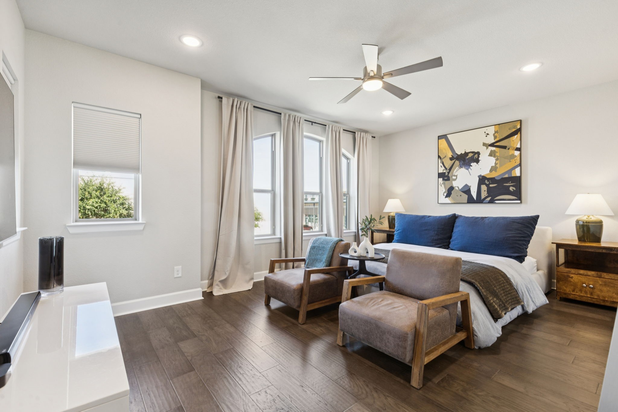 7121 Laurel Ridge